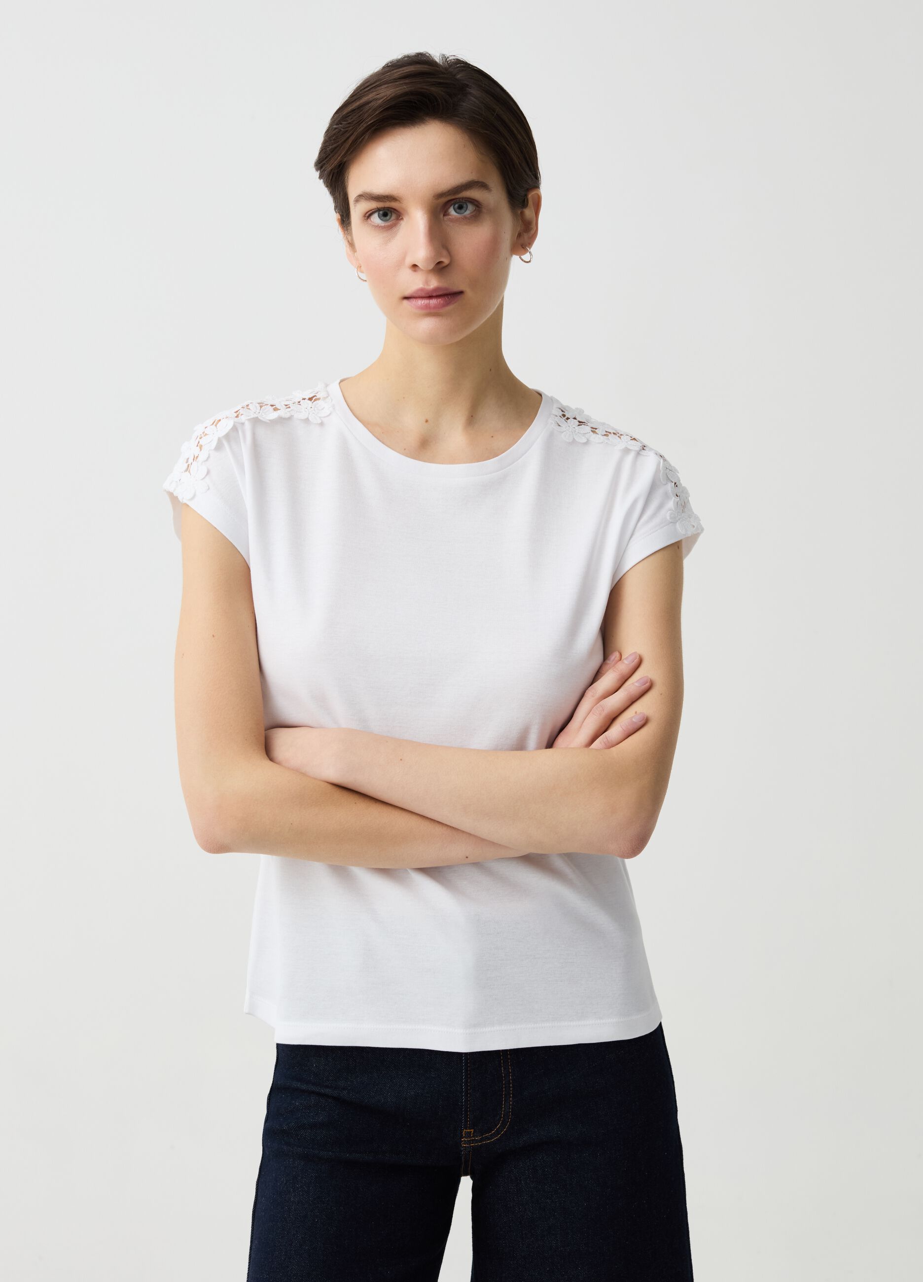 T-shirt with floral lace application