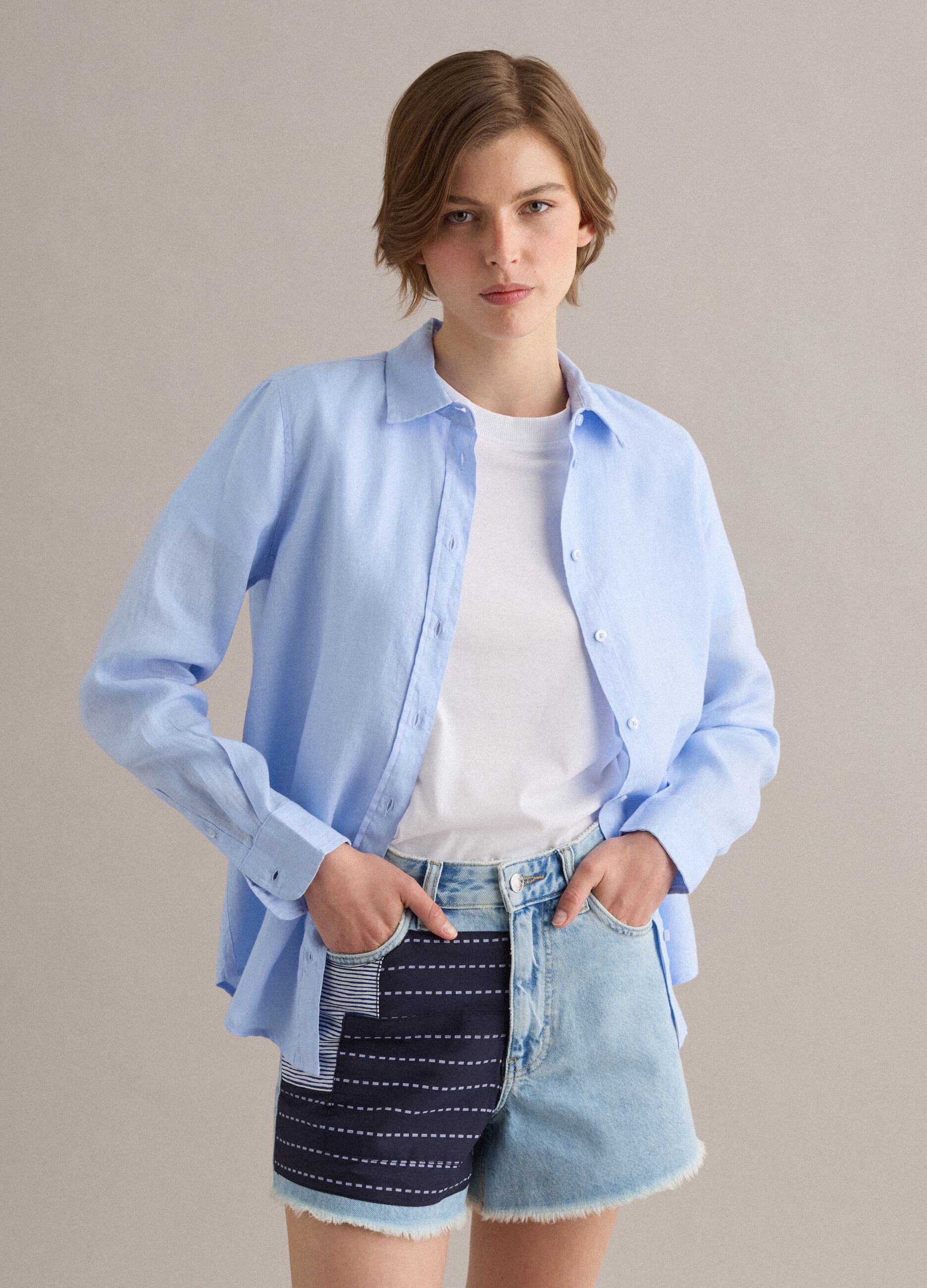 Chemise bleu ciel en pur lin, coupe regular