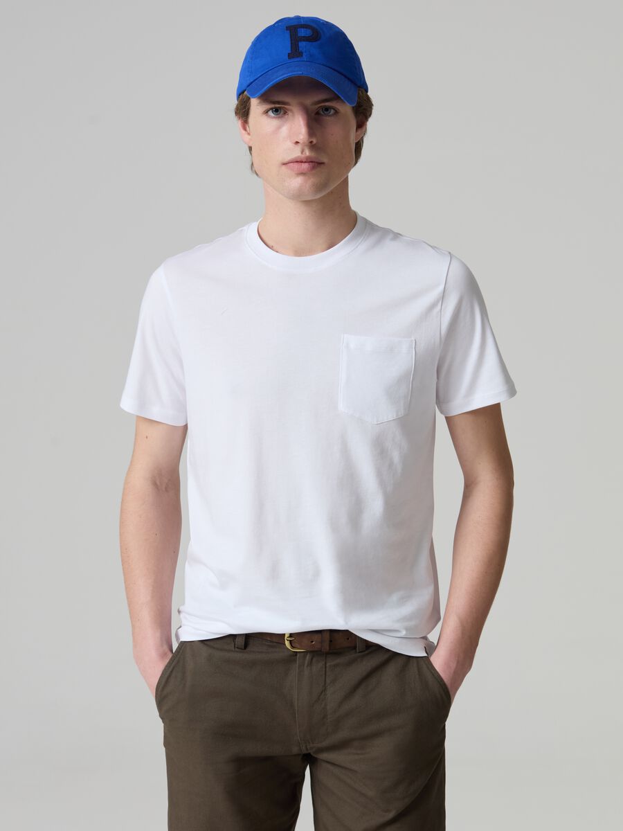 T-shirt in cotone Supima con tasca_0