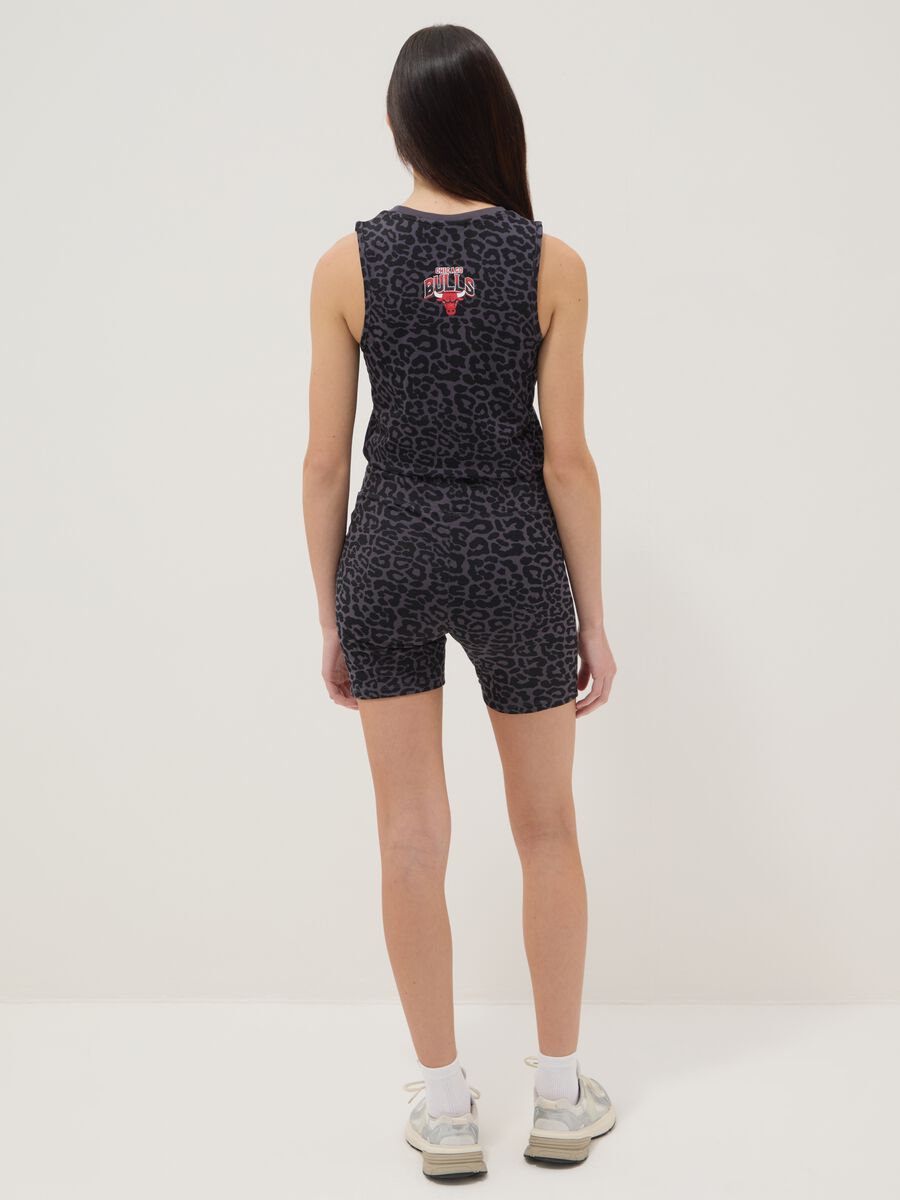 Schwarze High-Waist-Shorts aus Stretch-Baumwolle_1