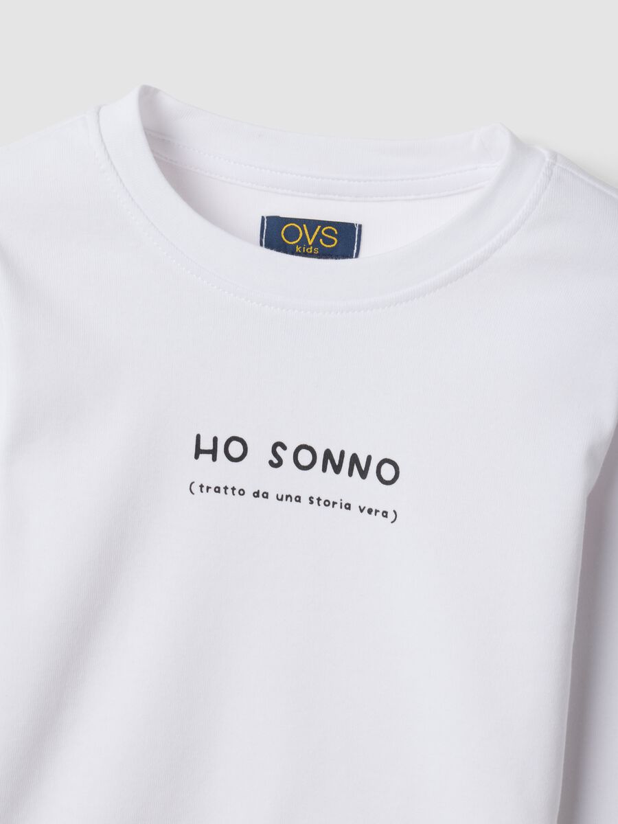 T-shirt bianca in cotone organico elasticizzato con collo a costine_4