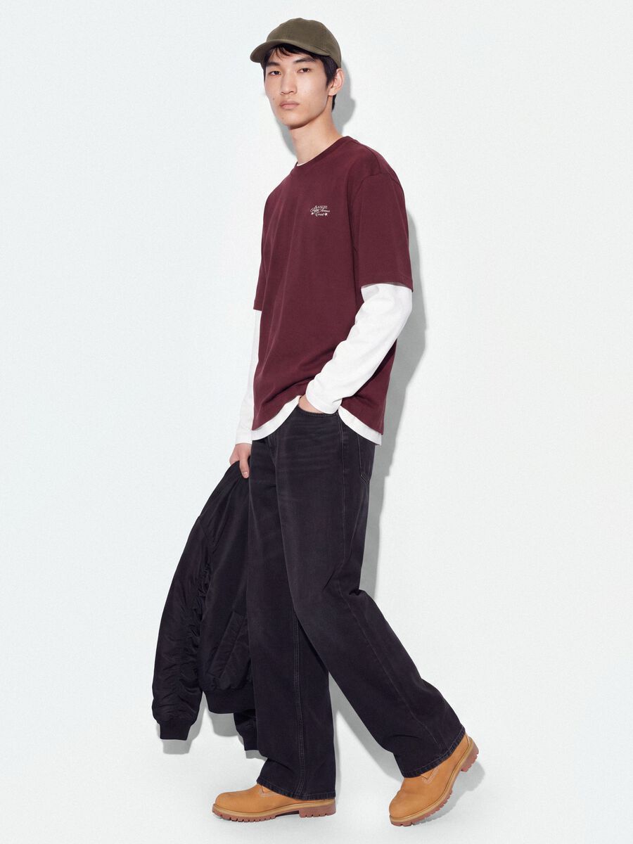 Rotes Cropped-T-Shirt aus reiner Baumwolle mit Boxy-Fit-Print_1