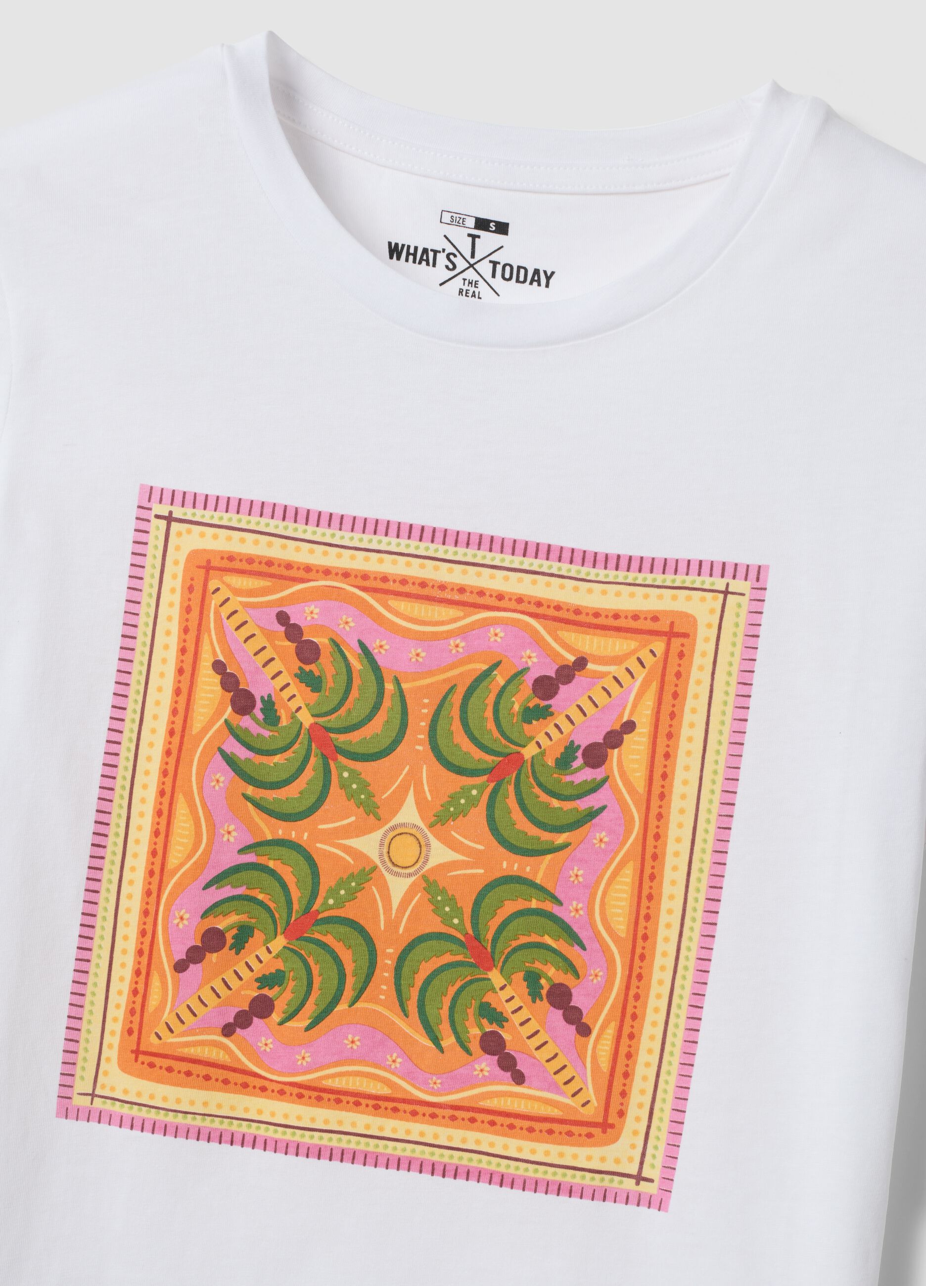 &Lambda;&epsilon;&upsilon;&kappa;ό T-shirt &alpha;&pi;ό 100% &beta;&alpha;&mu;&beta;ά&kappa;&iota; &mu;&epsilon; &sigma;&tau;ά&mu;&pi;&alpha; &mu;&pi;&rho;&omicron;&sigma;&tau;ά