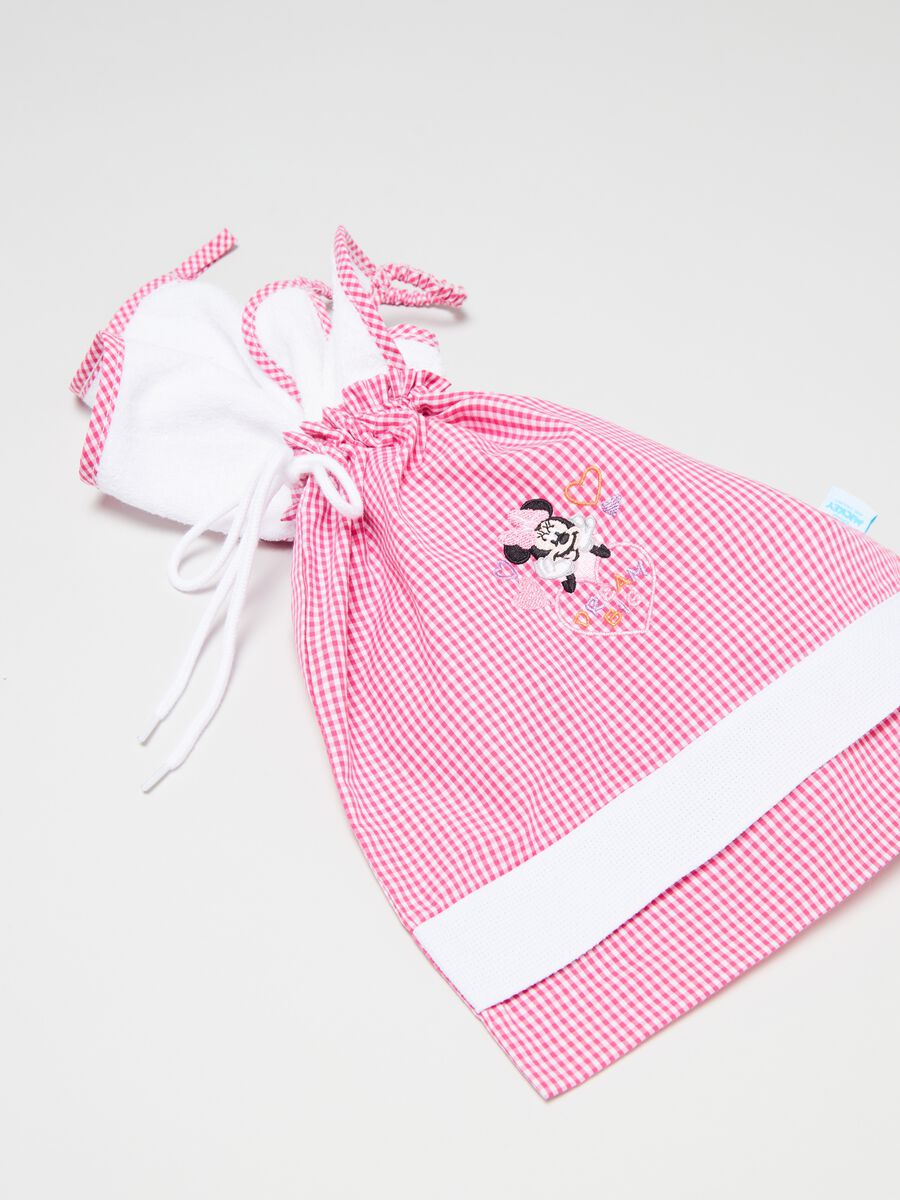 Baby bib and towel set with Minnie Mouse embroidery_1