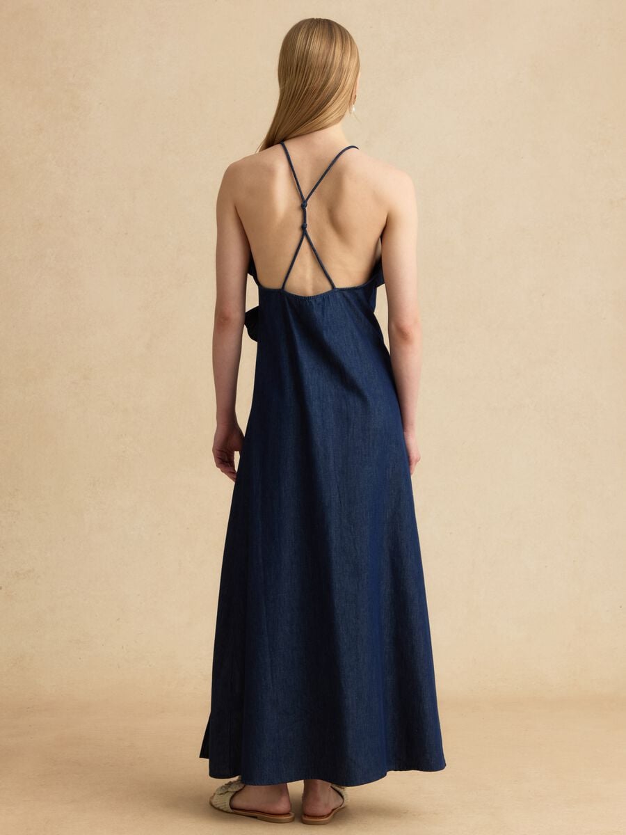 Vestido largo azul de algod&oacute;n puro con volantes_3