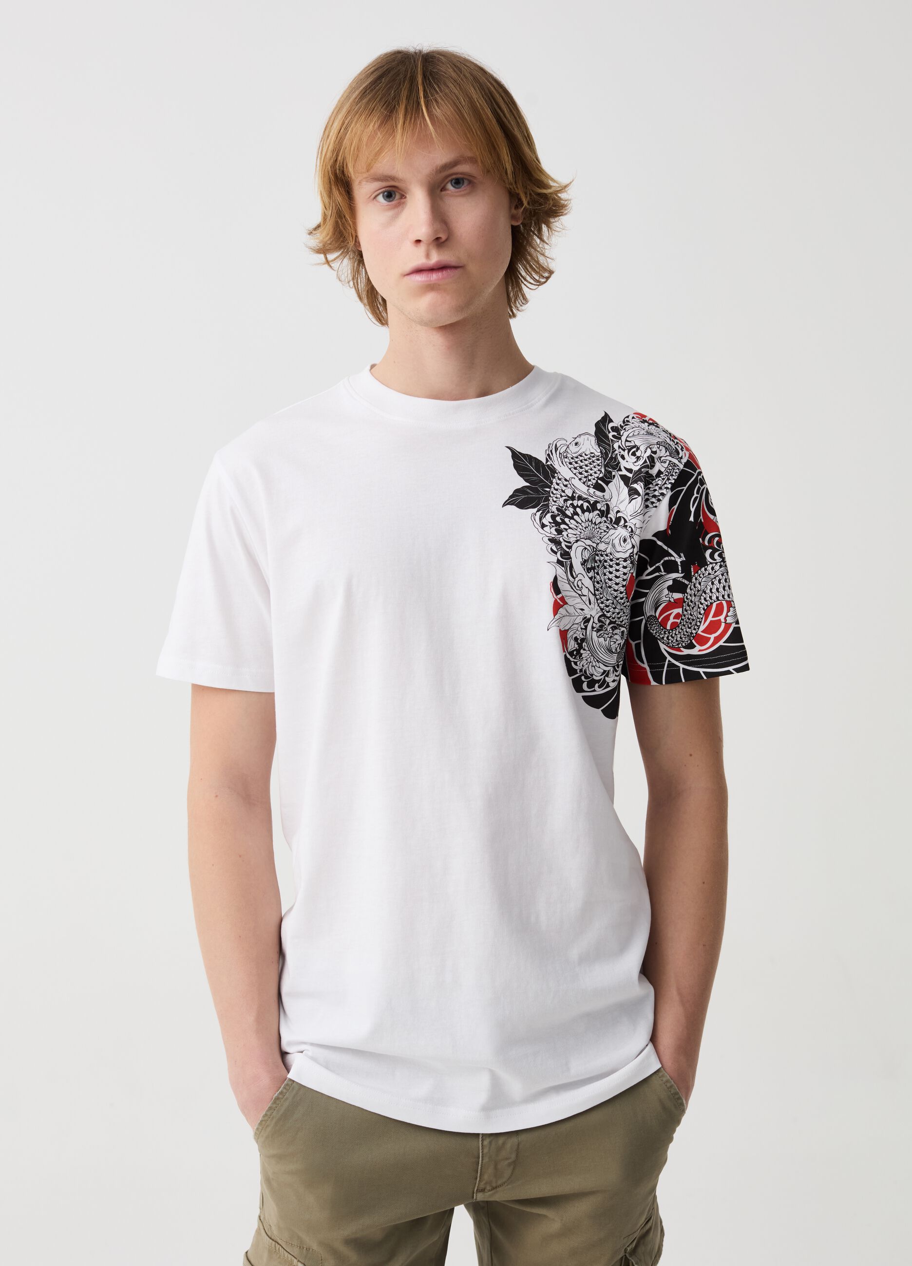 T-shirt with Japanese carp print
