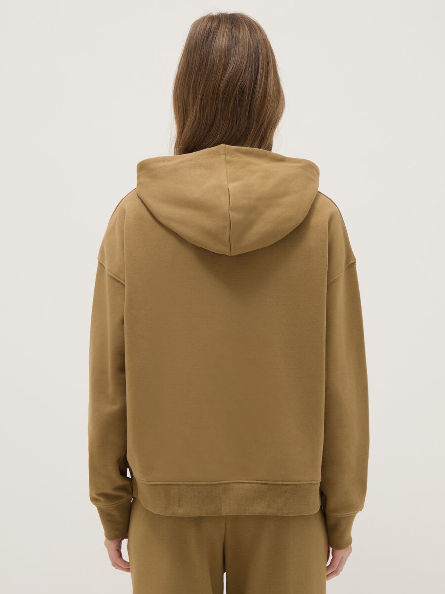 Regular fit beige cotton blend hoodie_2