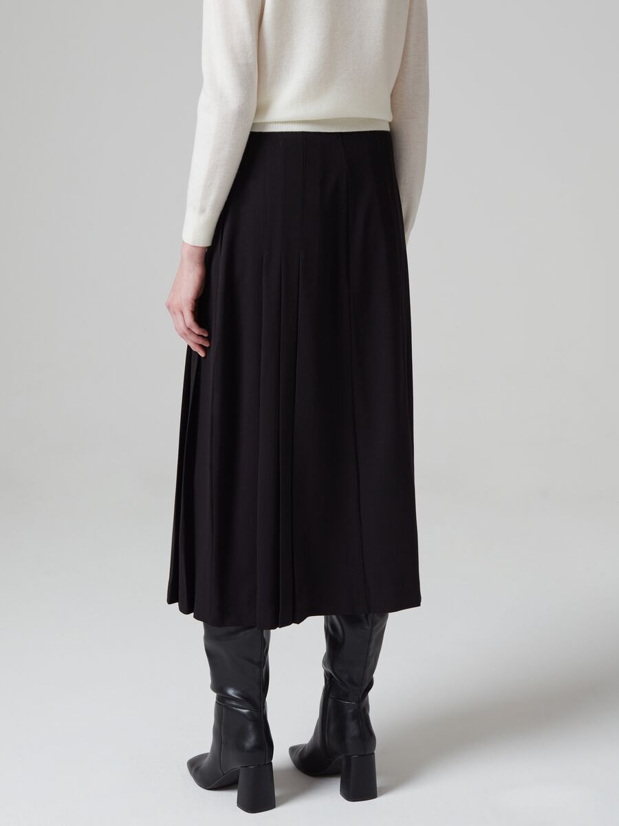 Midi skirt with darts and buttons_3