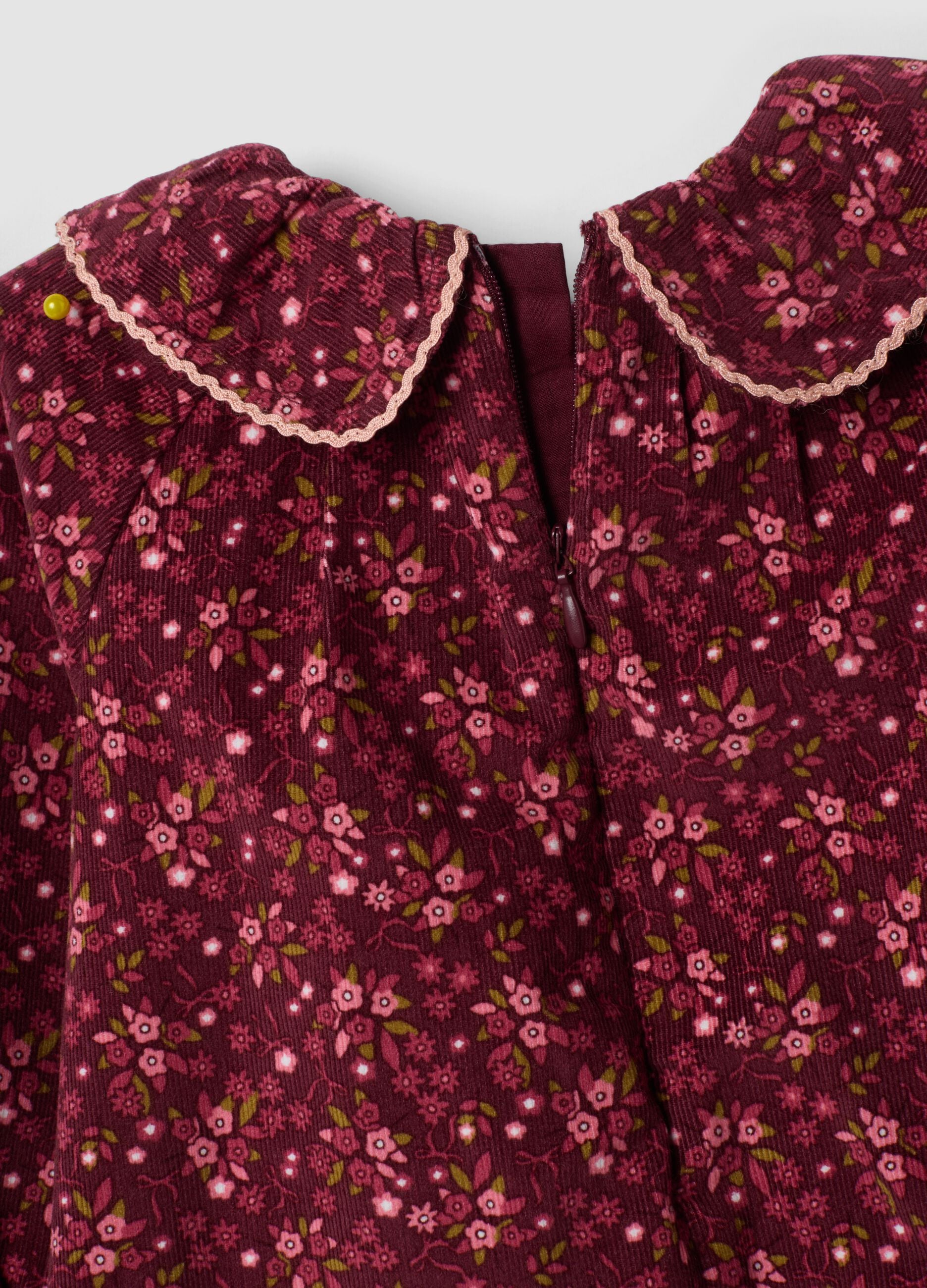 Bordeauxrotes Kleid aus reiner Baumwolle mit Blumenmuster und Rundhalsausschnitt, Regular Fit