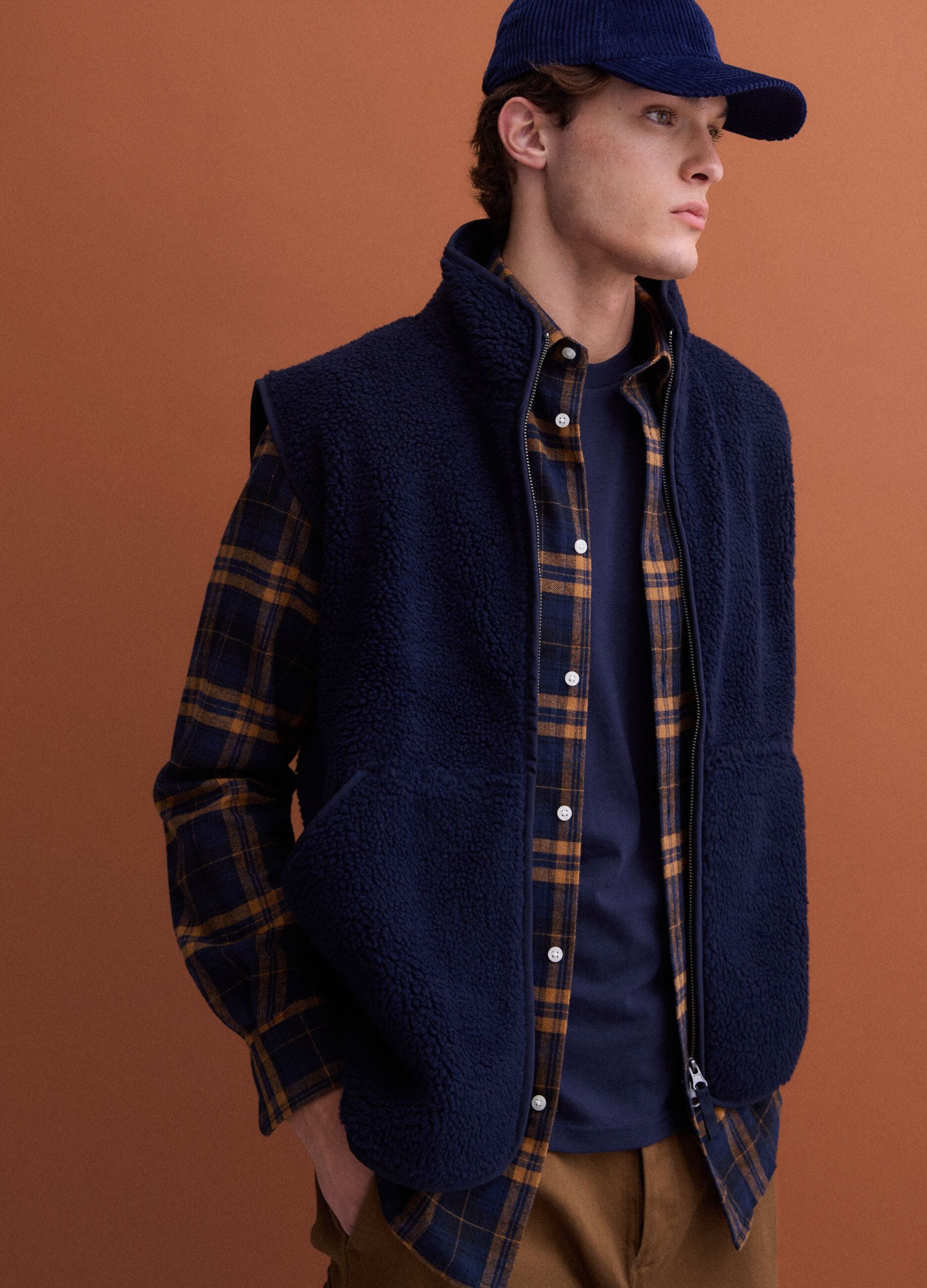 Gilet blu con colletto regular fit