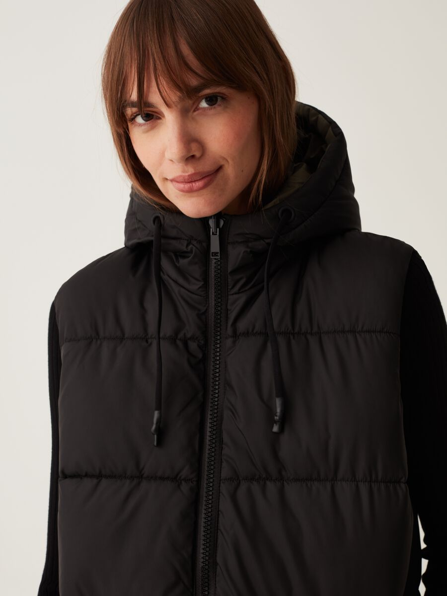 Double-face long vest with hood_1