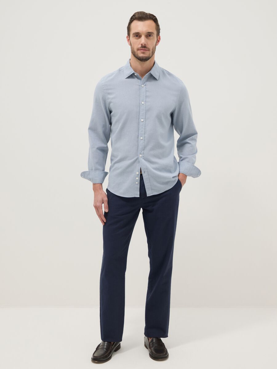 Regular fit blue shirt in linen and cotton blend_3