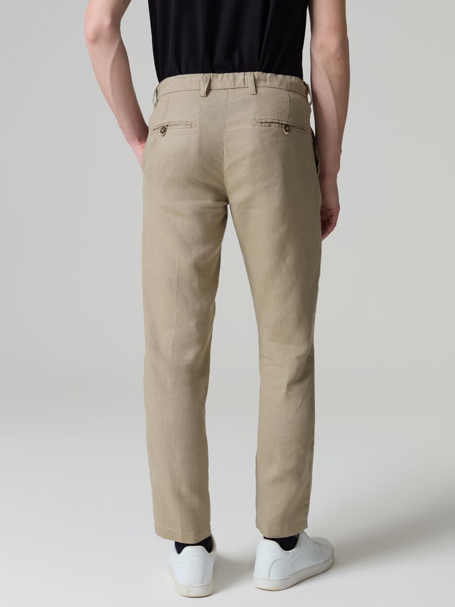 Pantalone chino in lino con coulisse_2