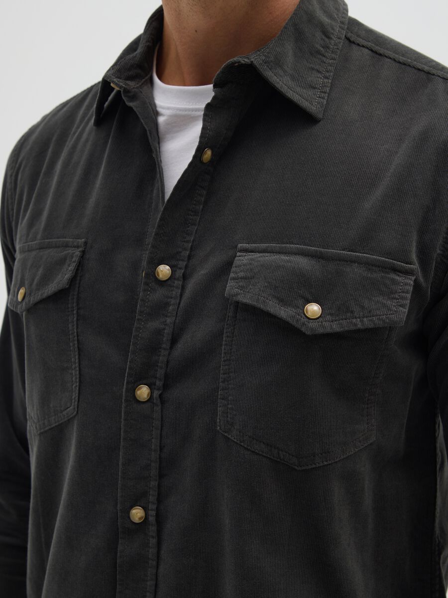 Black pure cotton regular fit corduroy shirt_3