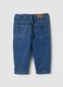 Blue stretch cotton jeans with varsity-style appliqu&eacute;s for baby boy_1