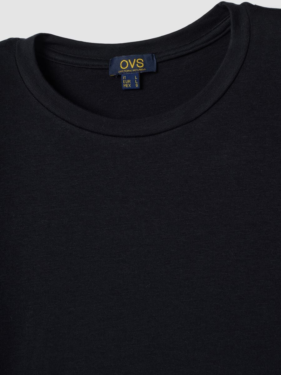 Black crew-neck T-shirt in stretch modal and cashmere, regular fit_1