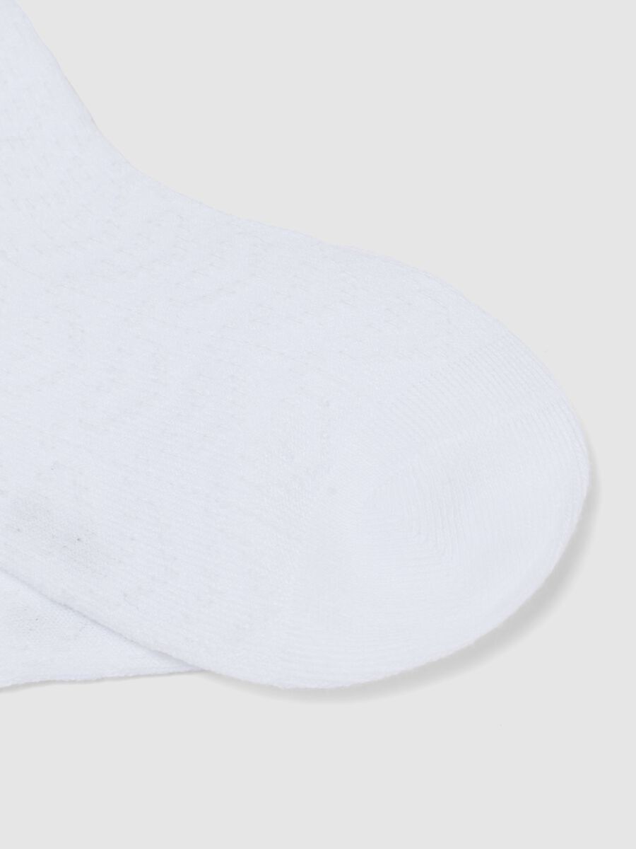 Wei&szlig;e M&auml;dchen-Socken aus elastischem Baumwollmix mit Schleifen_1
