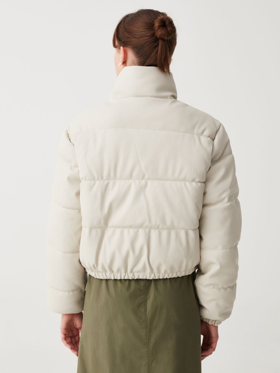 Glossy-effect down jacket with high neck_2