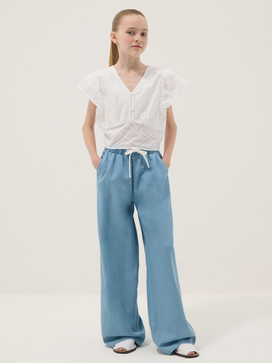 Pantal&oacute;n vaquero azul claro de algod&oacute;n puro para ni&ntilde;a, pernera ancha_0