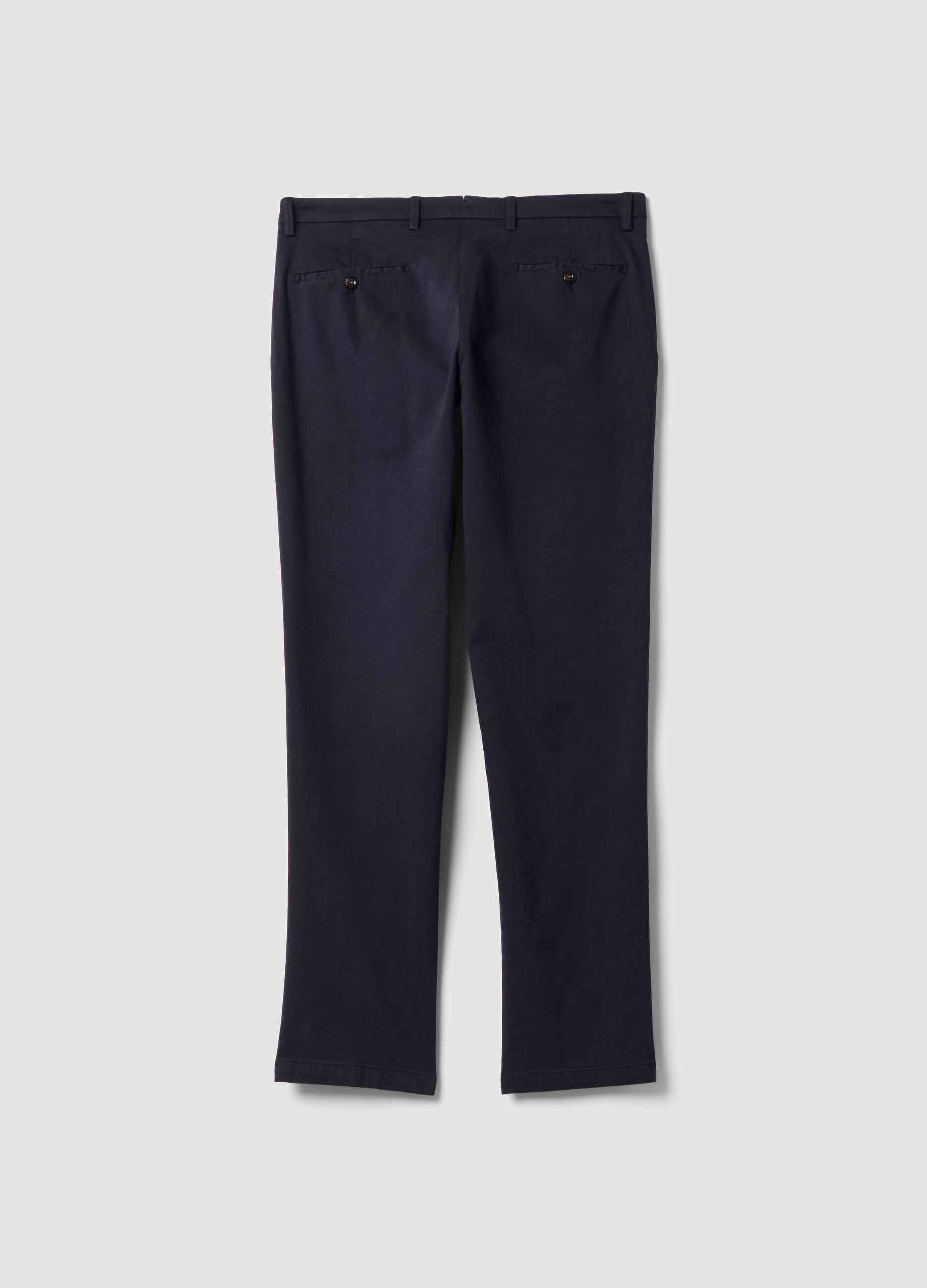 Pantaloni chino blu in cotone e modal elasticizzato