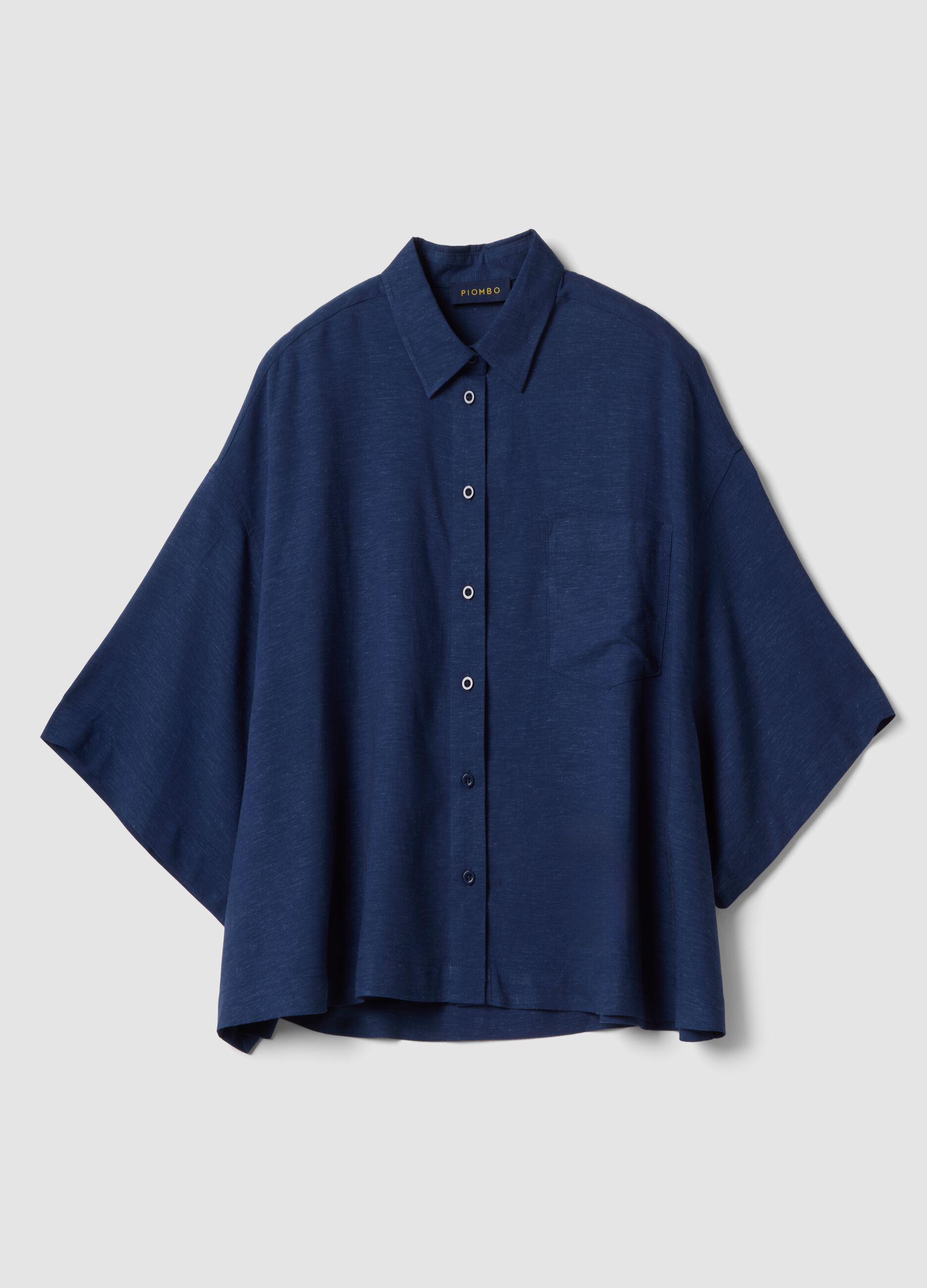 Camisa azul em mistura de viscose e linho, corte oversize