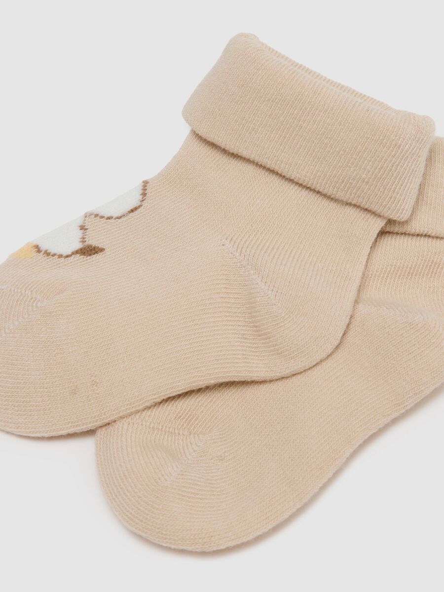 Twin pack of short multicolour cotton blend baby socks with designs_1