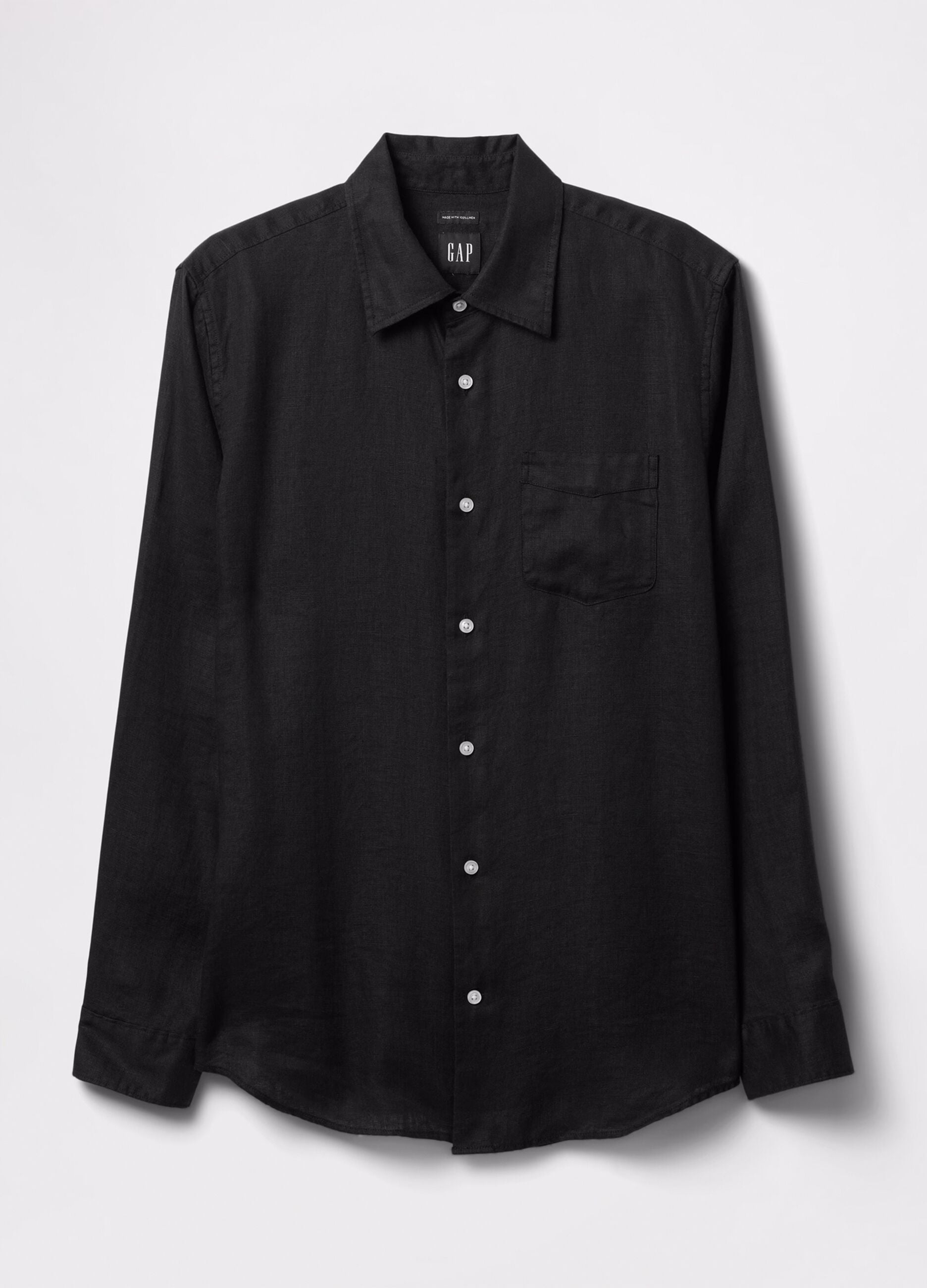 Black shirt with long sleeves in linen