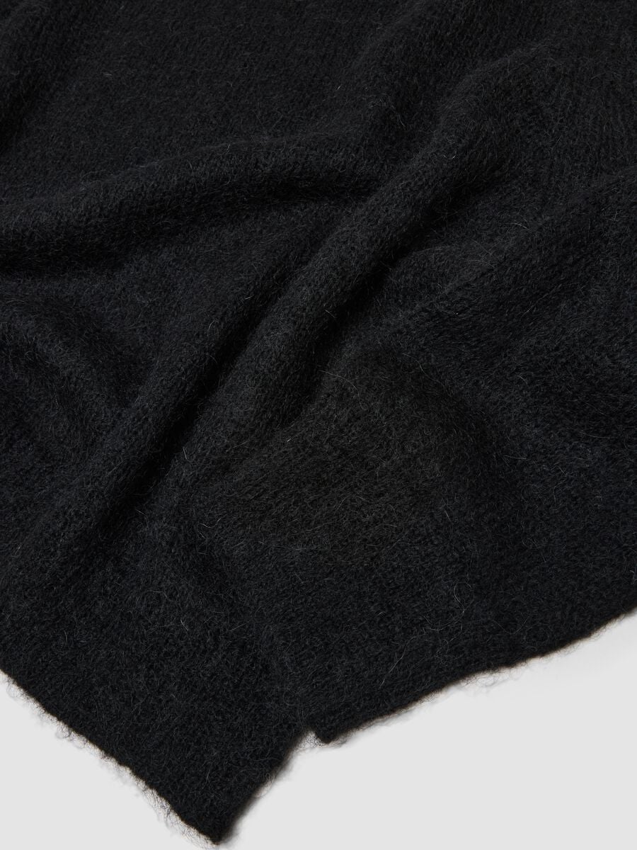 Black Mohair Crew Neck_7
