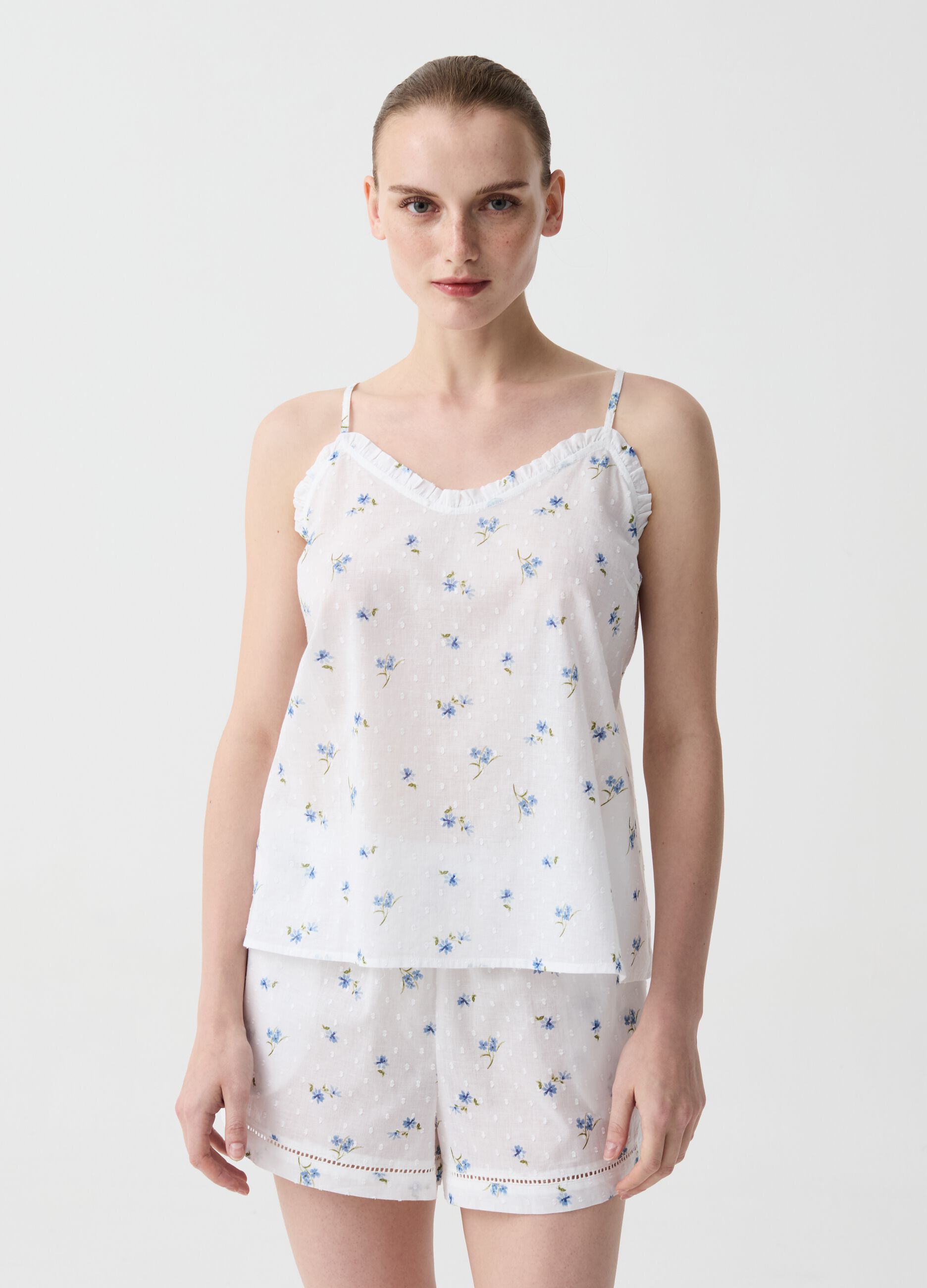 Pijama corto de algodón dobby de florecitas