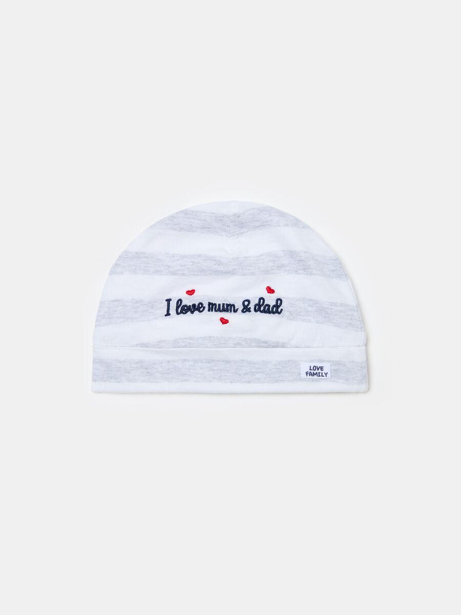 Organic cotton hat with I Love Mum & Dad embroidery_0