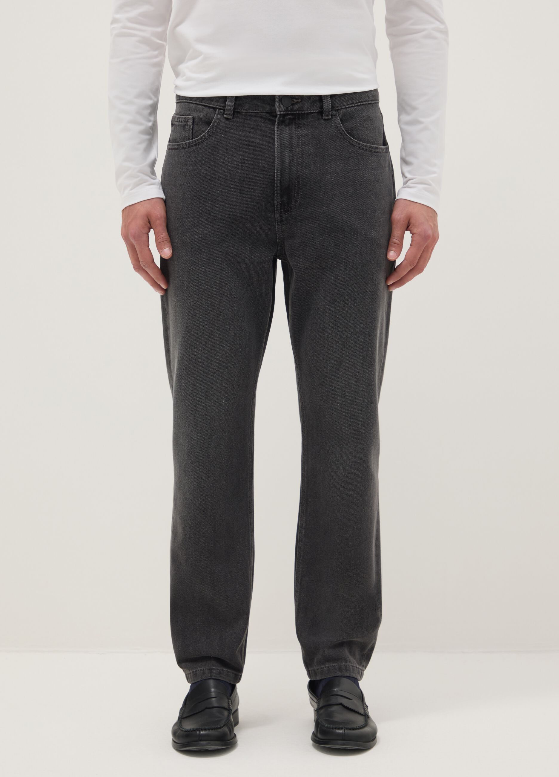 Black Cotton Blend Regular Tapered Jeans