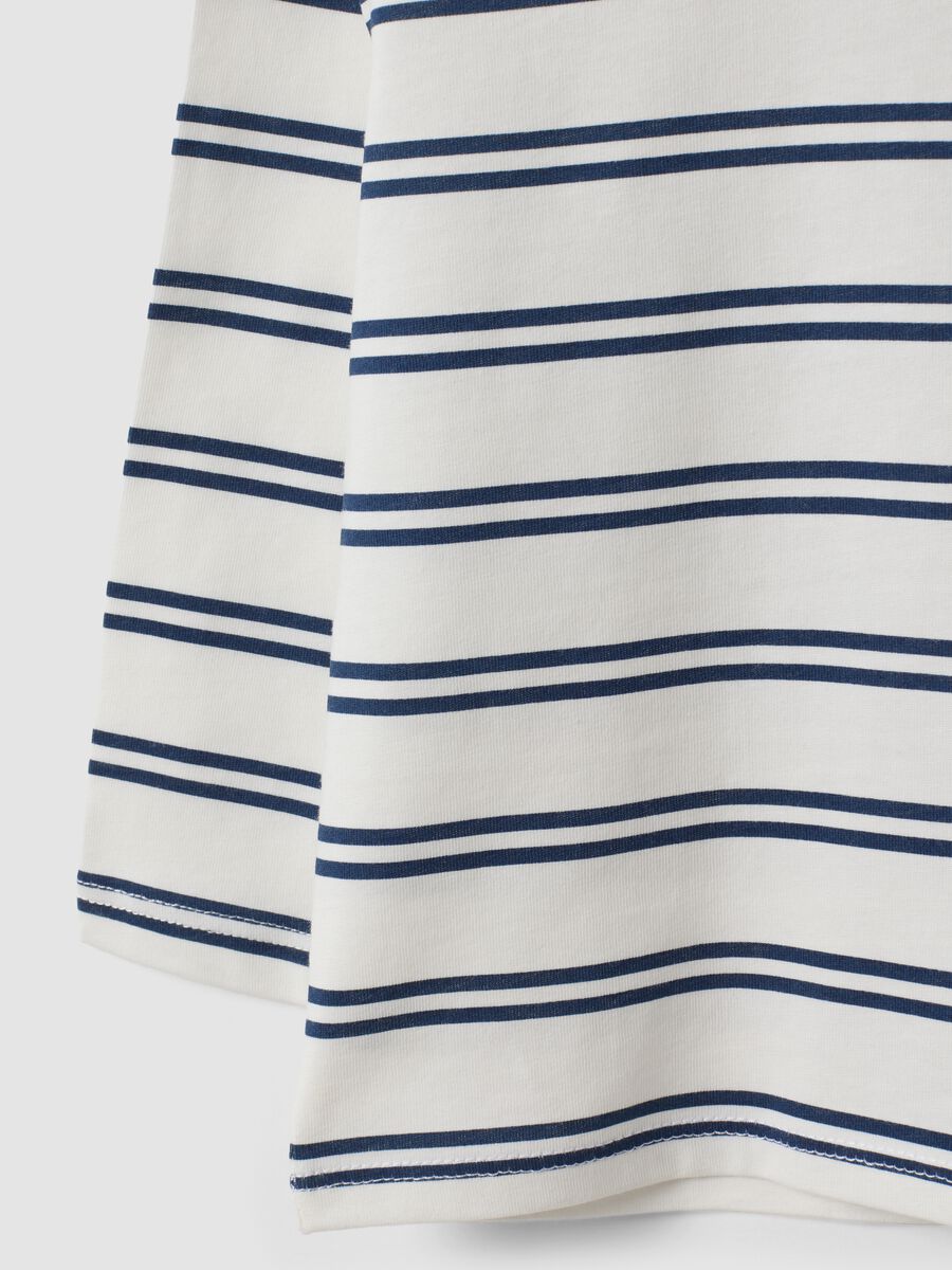 White striped crew-neck T-shirt in pure organic cotton_3