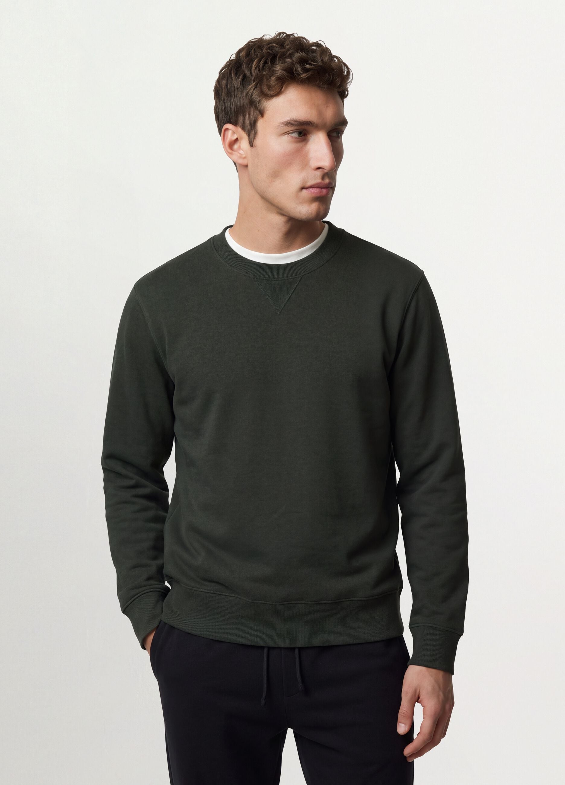 Black crew-neck sweatshirt in cotton blend, regular fit