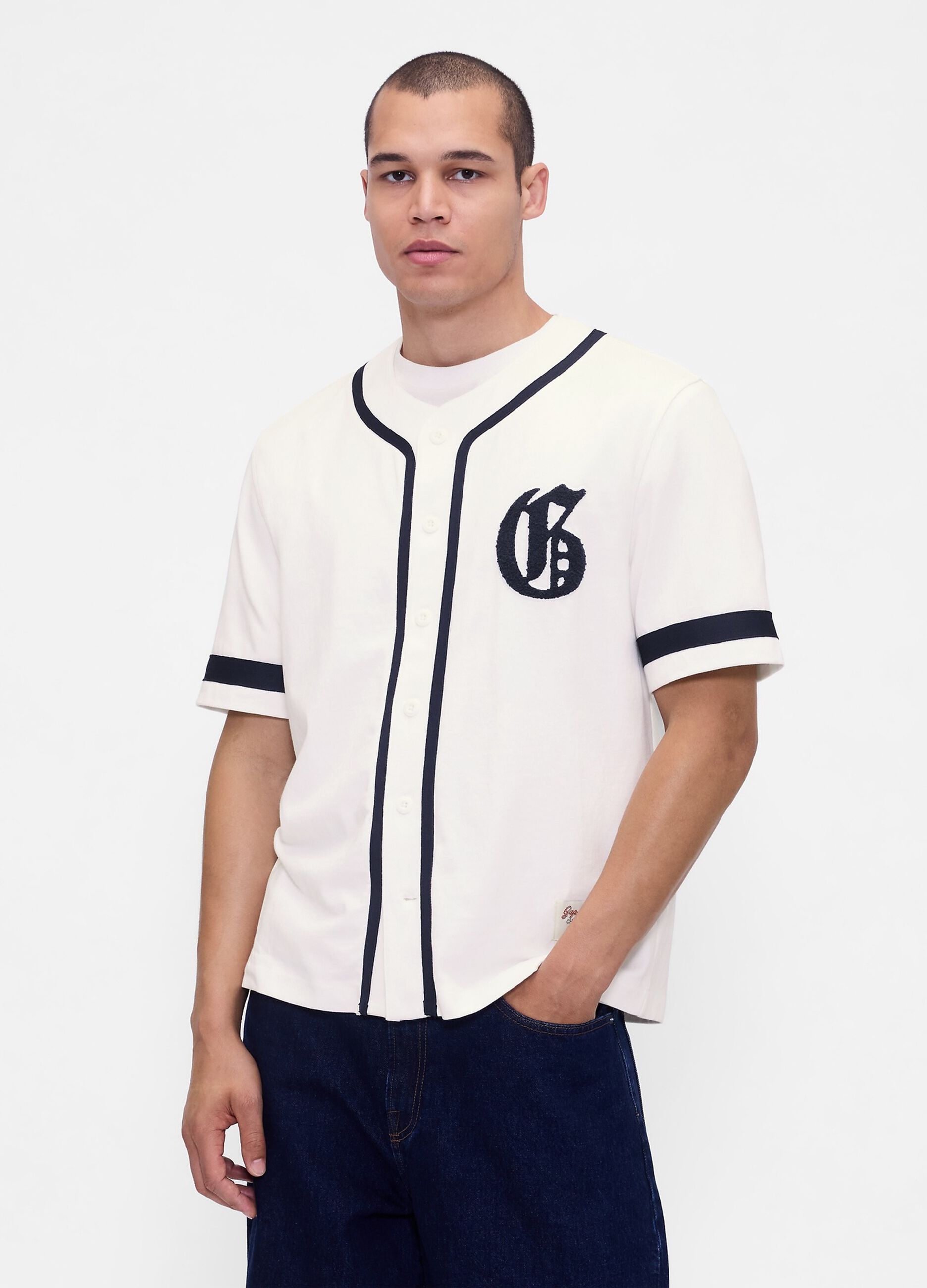 Wei&szlig;e Baumwollstrickjacke