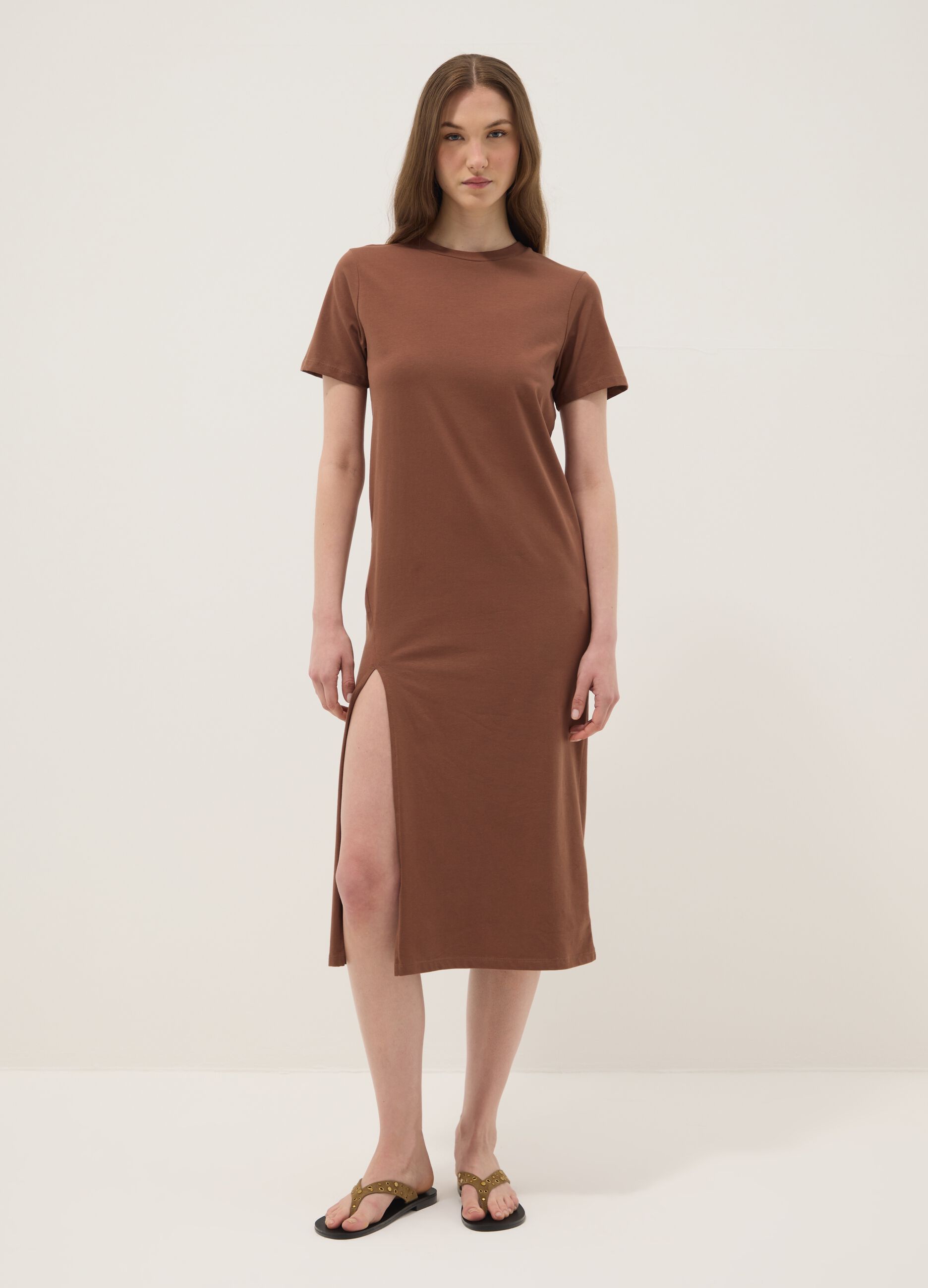 Braunes Midikleid aus Stretch-Baumwolle