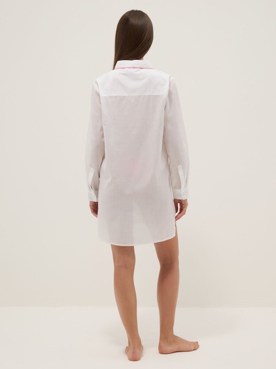 Caft&aacute;n largo blanco de algod&oacute;n org&aacute;nico_3