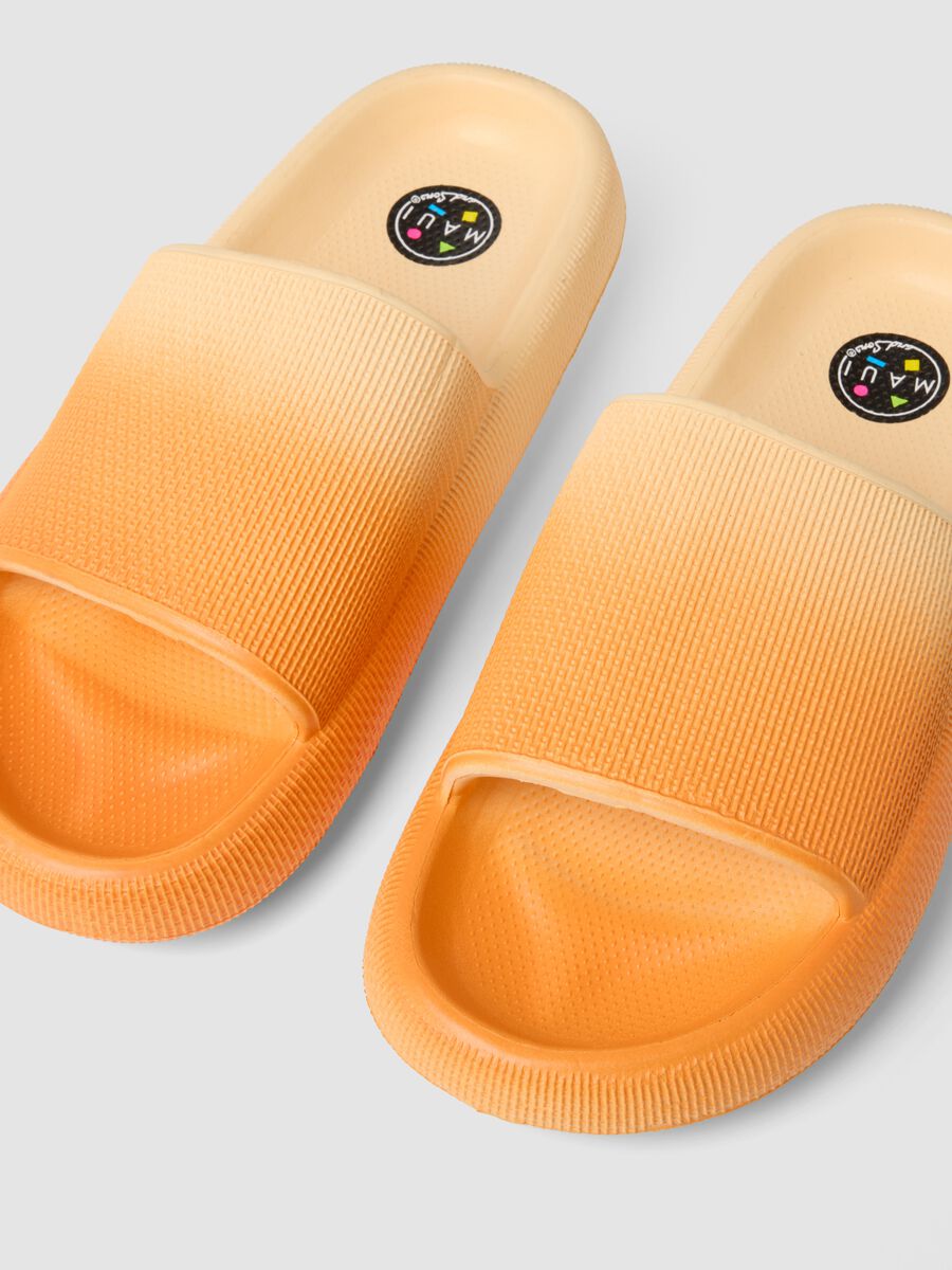 &Pi;&omicron;&rho;&tau;&omicron;&kappa;&alpha;&lambda;ί &sigma;&alpha;&gamma;&iota;&omicron;&nu;ά&rho;&epsilon;&sigmaf; &mu;&epsilon; &epsilon;&phi;έ &nu;&tau;&epsilon;&gamma;&kappa;&rho;&alpha;&nu;&tau;έ_1