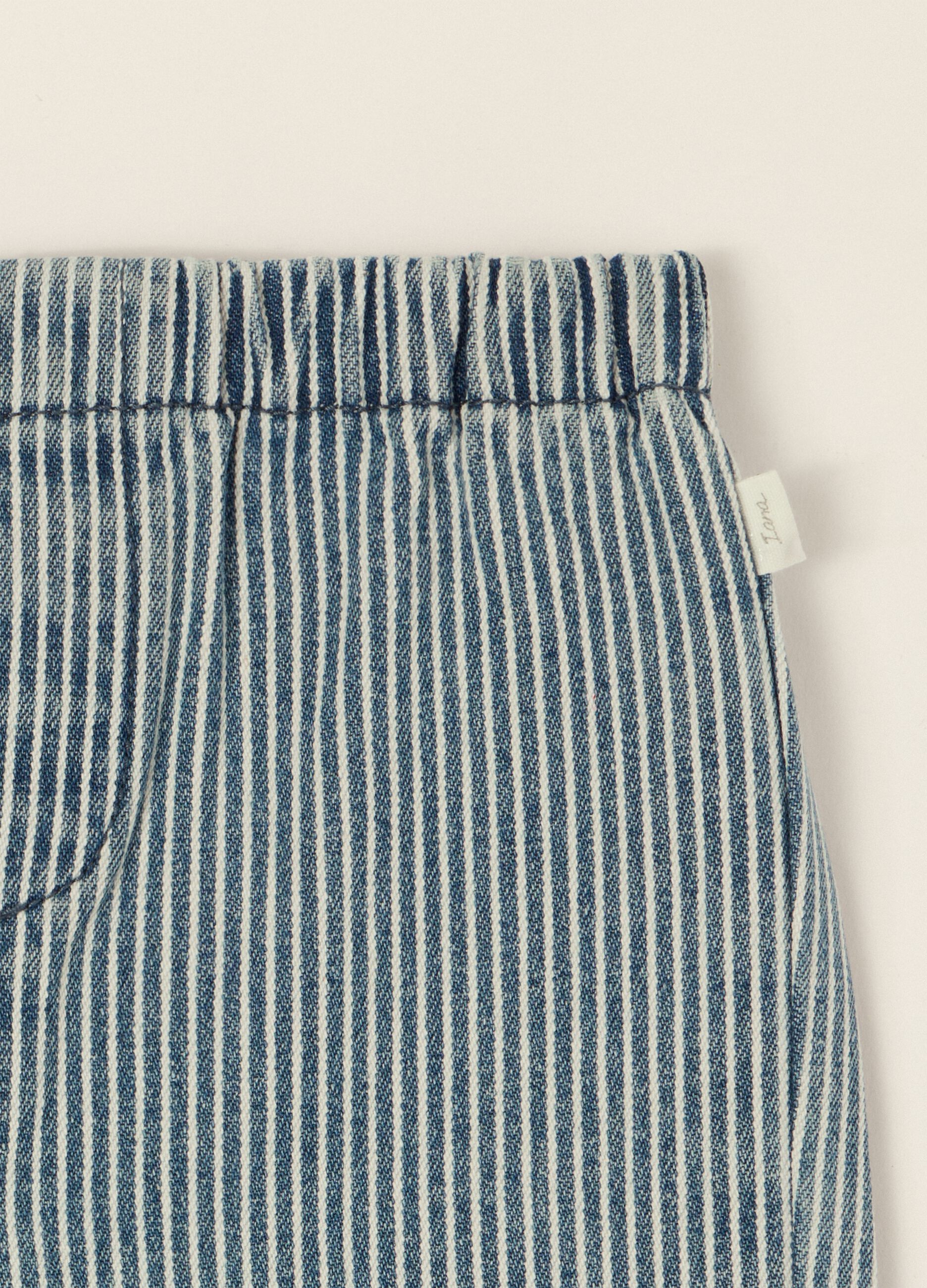 Cal&ccedil;as de ganga &agrave;s riscas para beb&eacute; em mistura de algod&atilde;o, viscose e lyocell