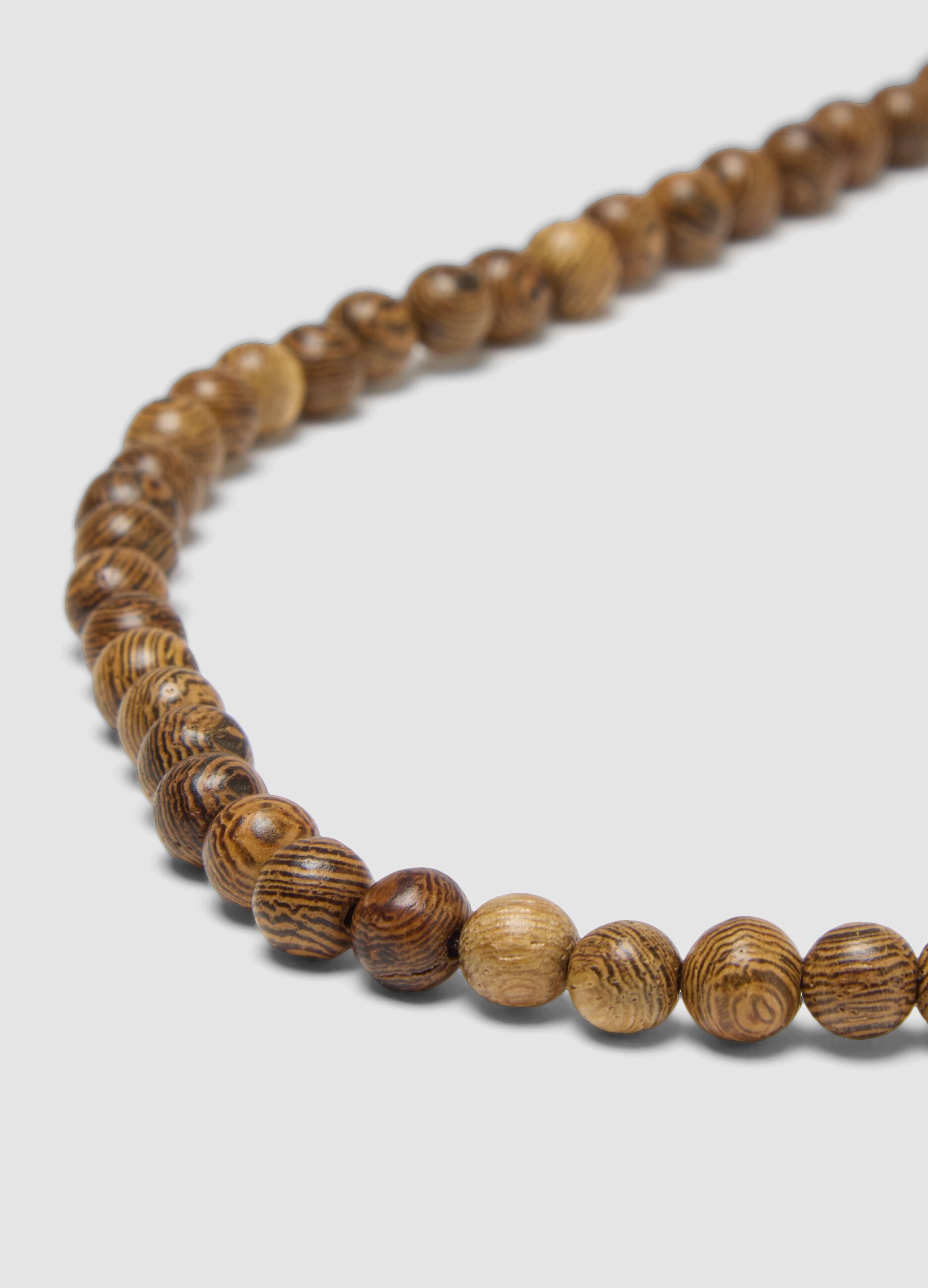 Collana marrone, gialla, arancione, grigio argento, azzurro turchese, bianco sporco e rossa