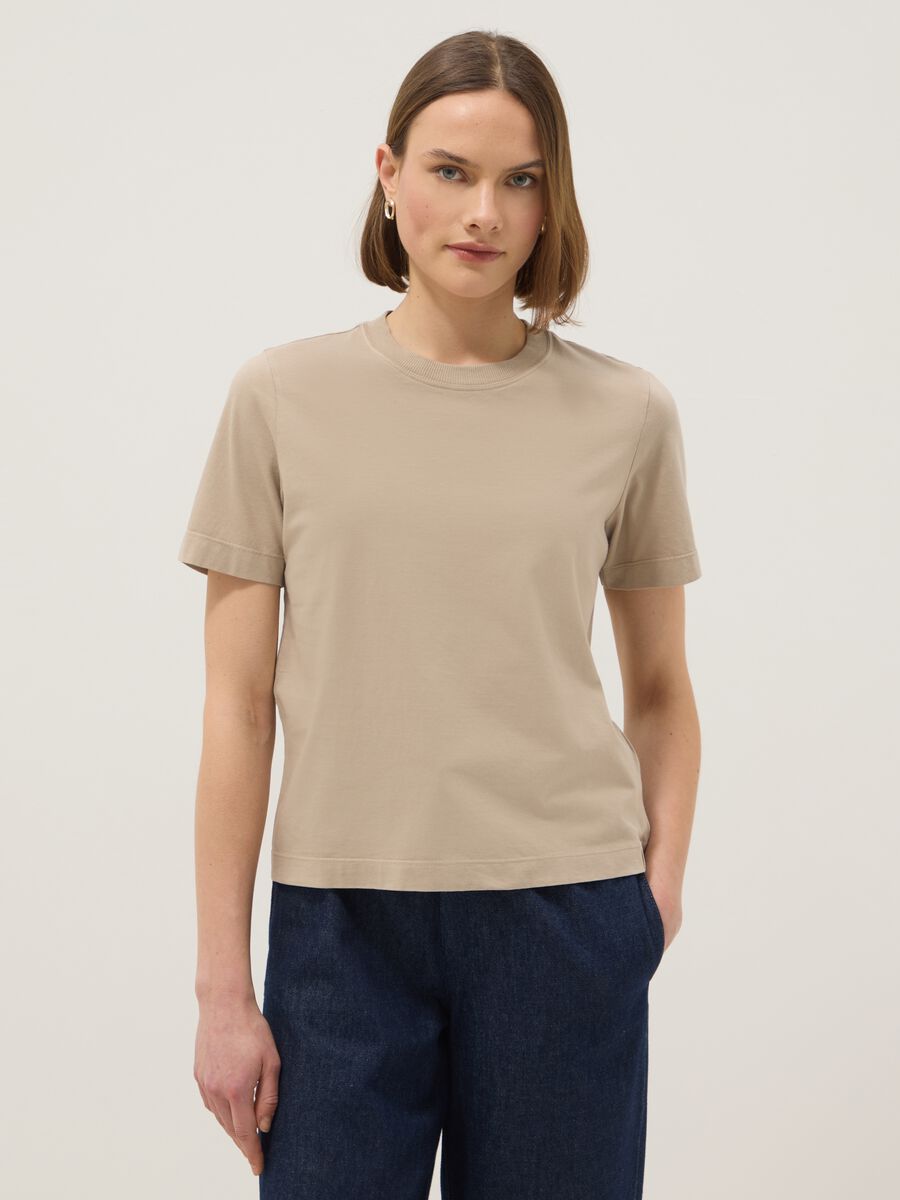 Short-sleeved beige T-shirt in pure Italian cotton_0