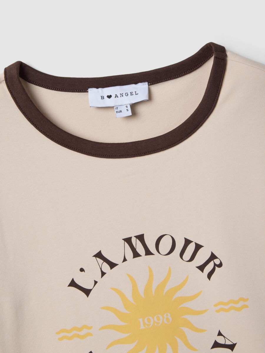 Wei&szlig;es Regular-Fit T-Shirt aus elastischer Baumwolle mit Print_1