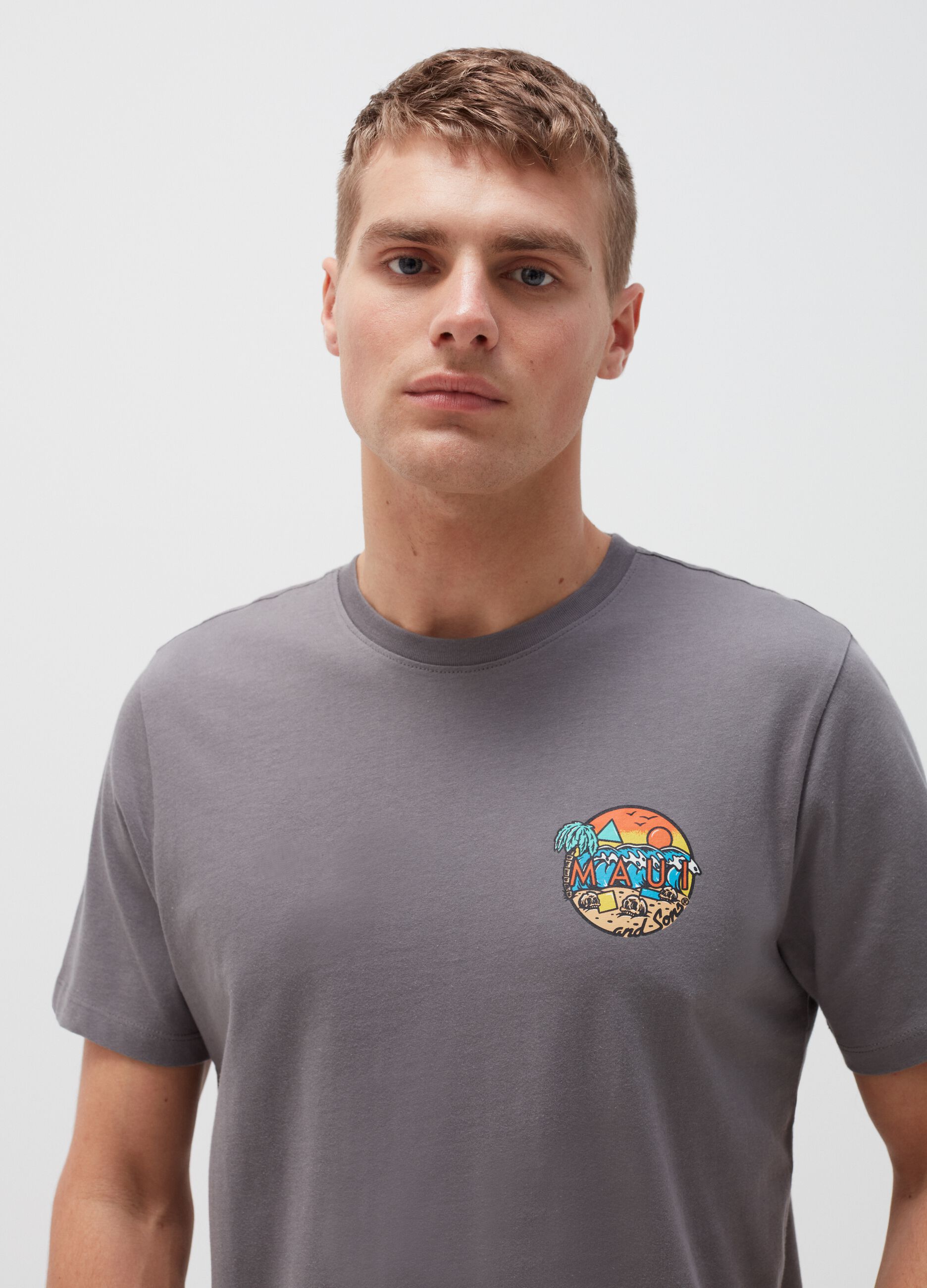 Camiseta con cuello redondo con estampado Maui and Sons