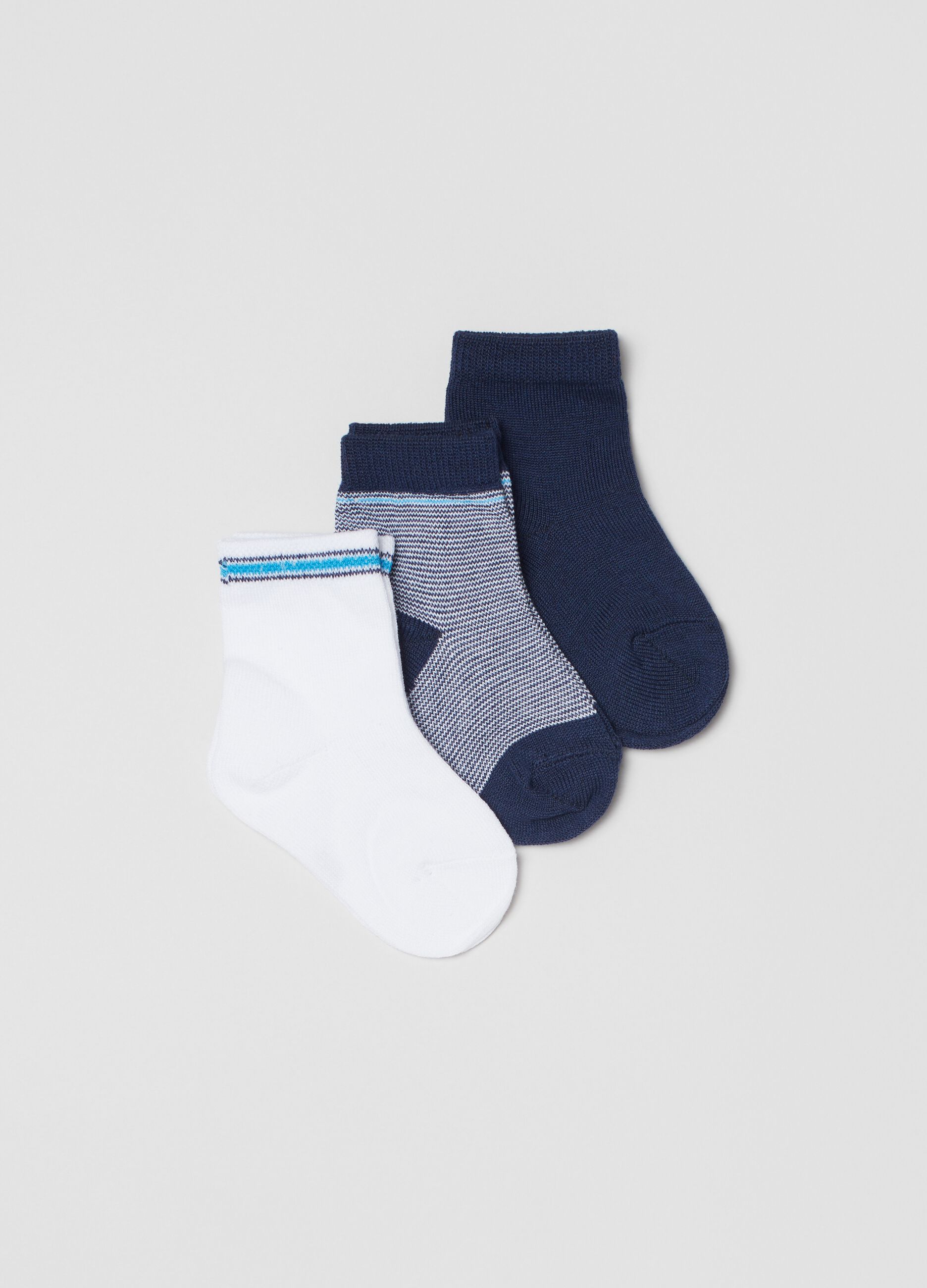Three-pair pack socks with striped pattern