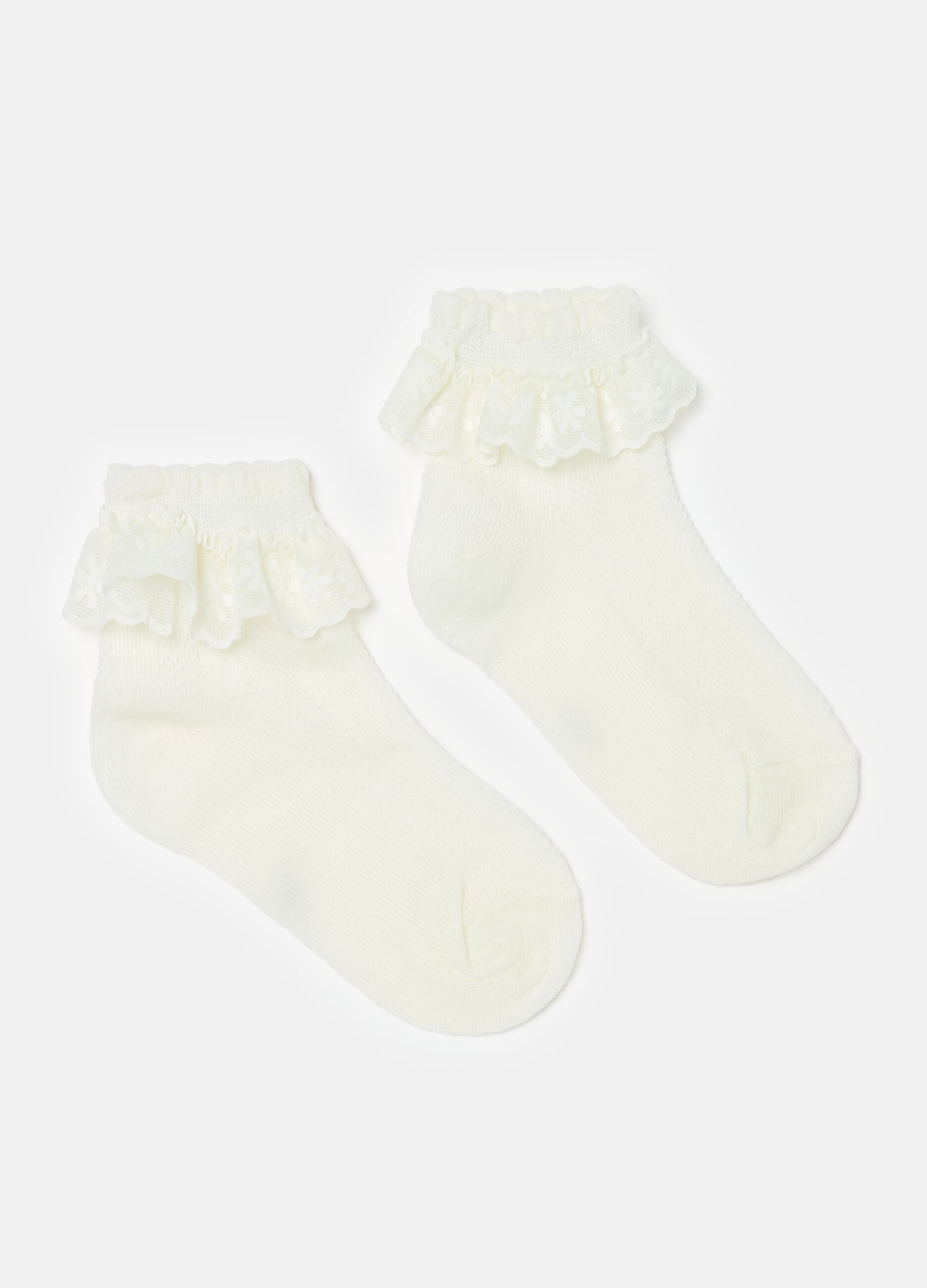 Short socks in organic cotton with lace