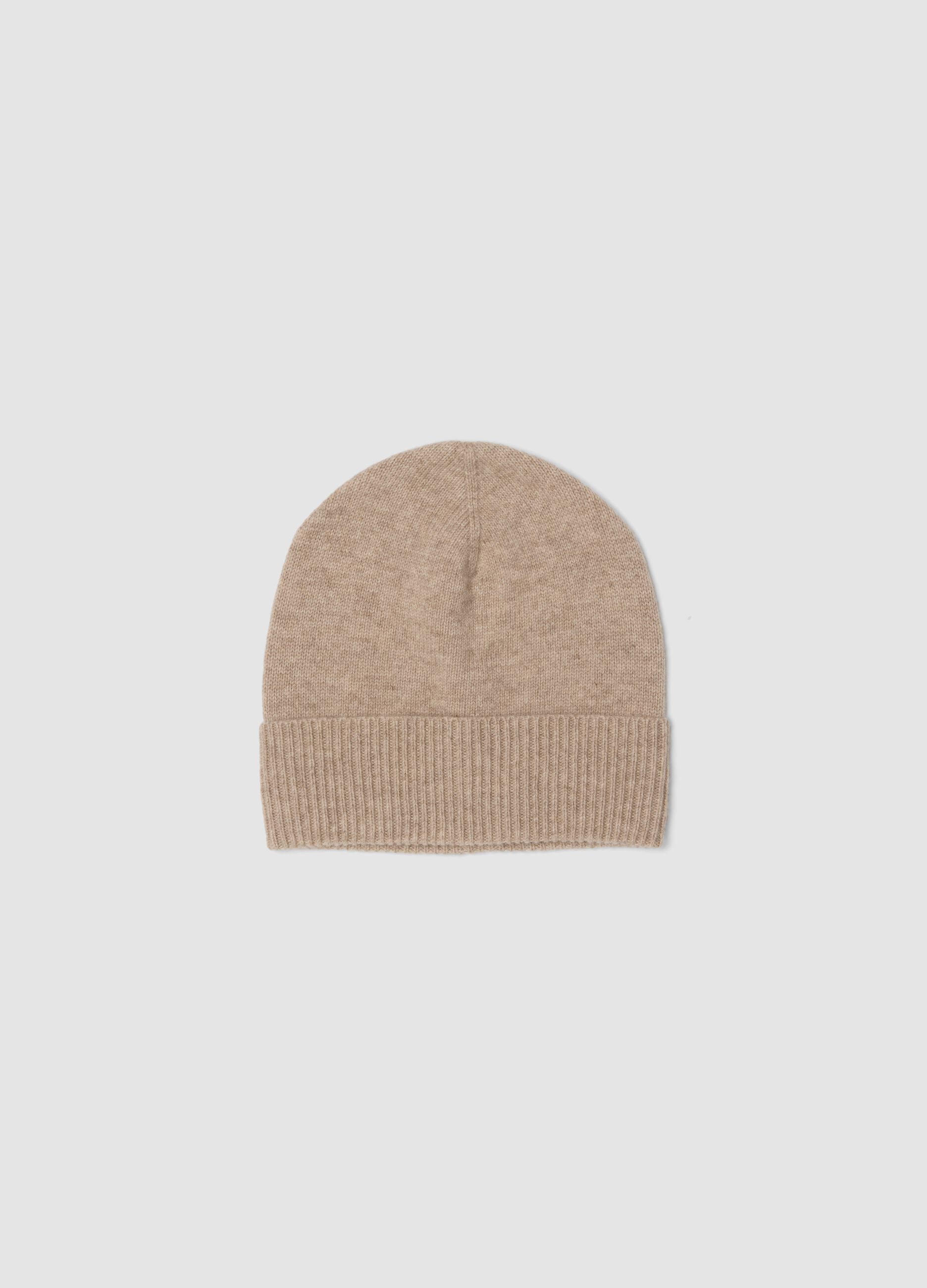 Cappello beige in misto lana, cashmere e viscosa