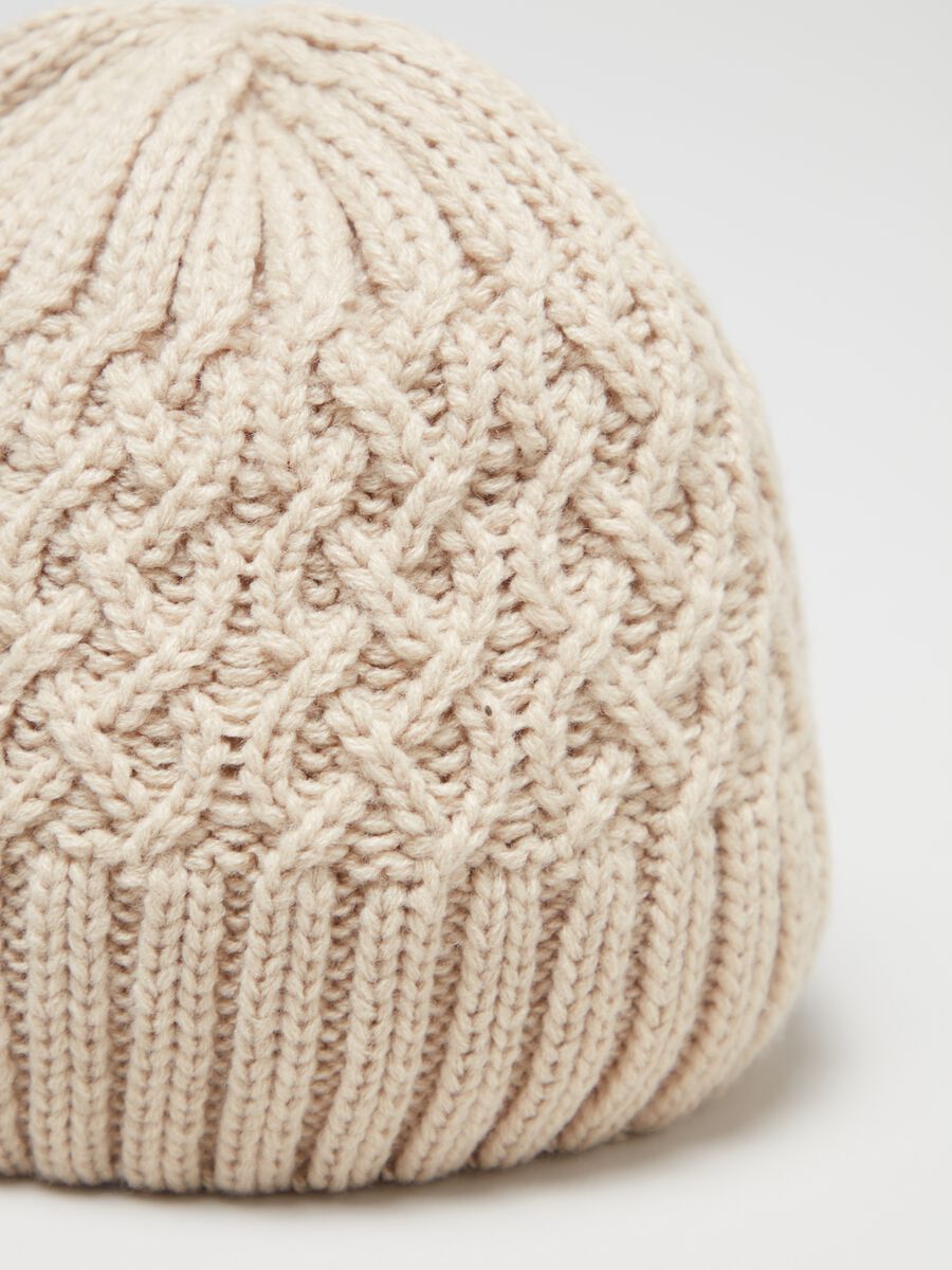Cable knit beanie_1