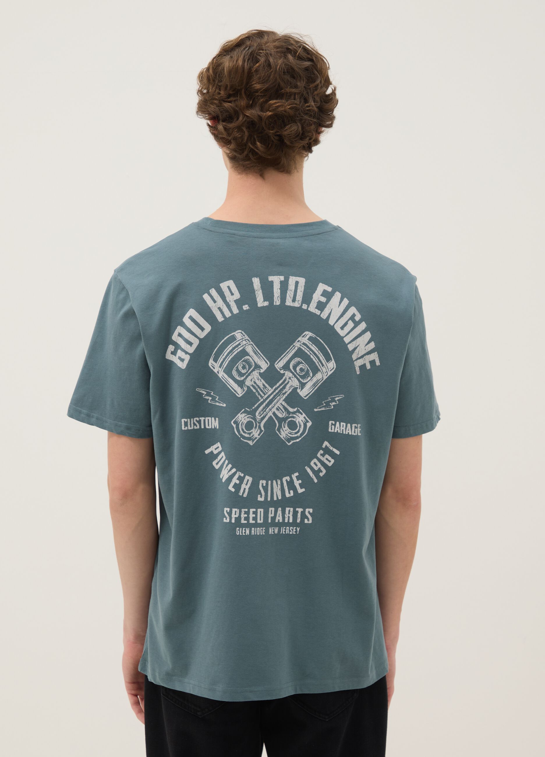 Gr&uuml;nes Kurzarm-T-Shirt aus reiner Baumwolle