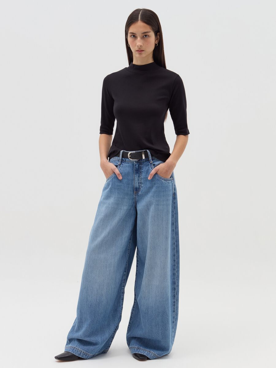 T-shirt with mock neck and elbow-length sleeves_1