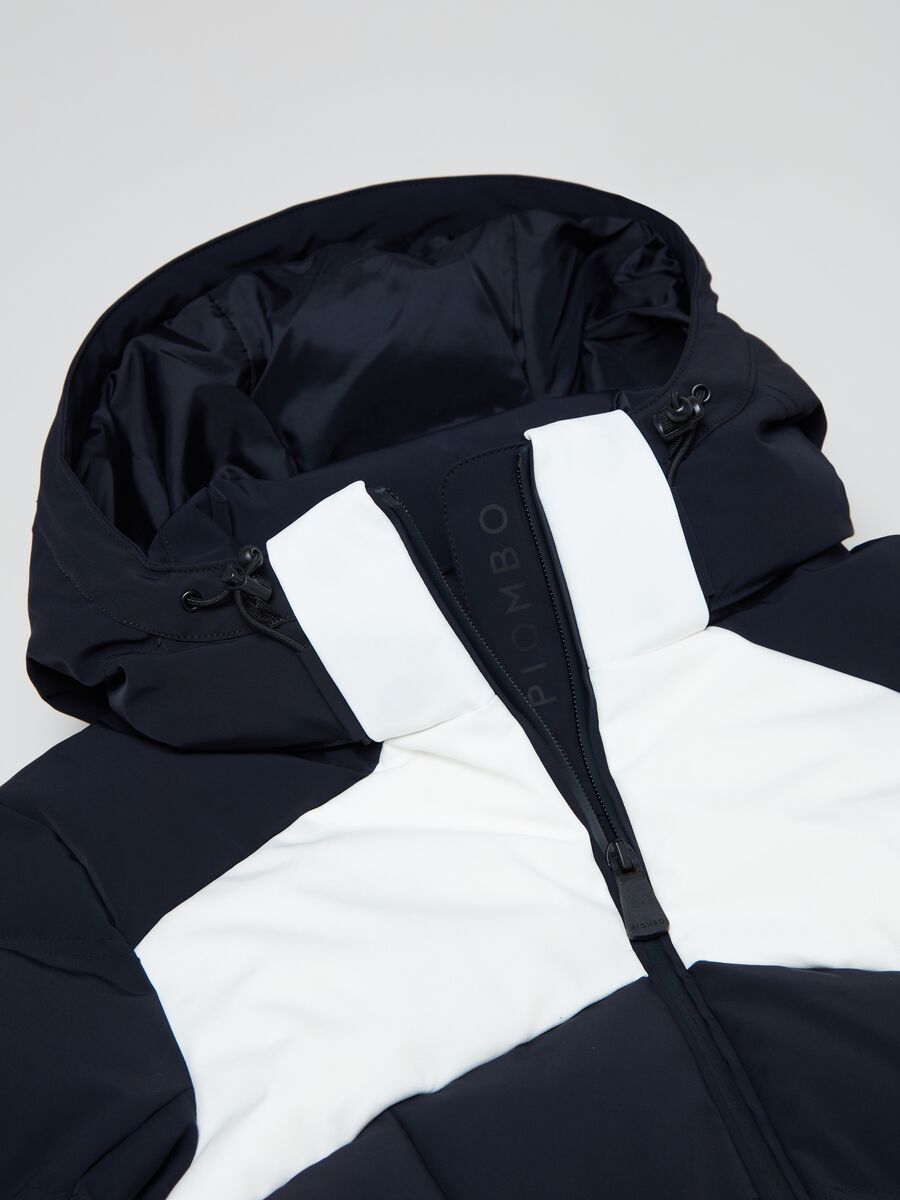Ski jacket with detachable hood_8