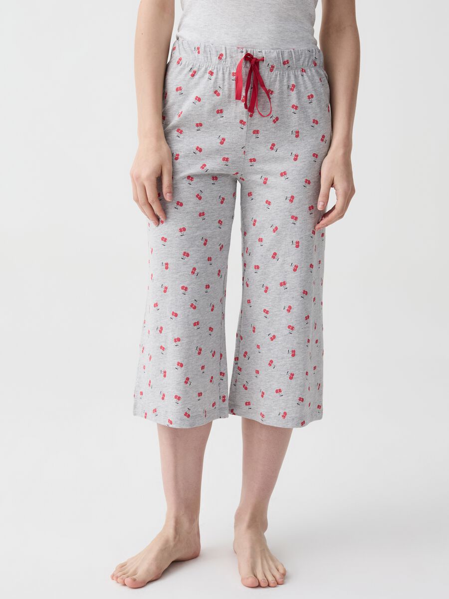 Pantalone pigiama pinocchietto con ciliegie_2